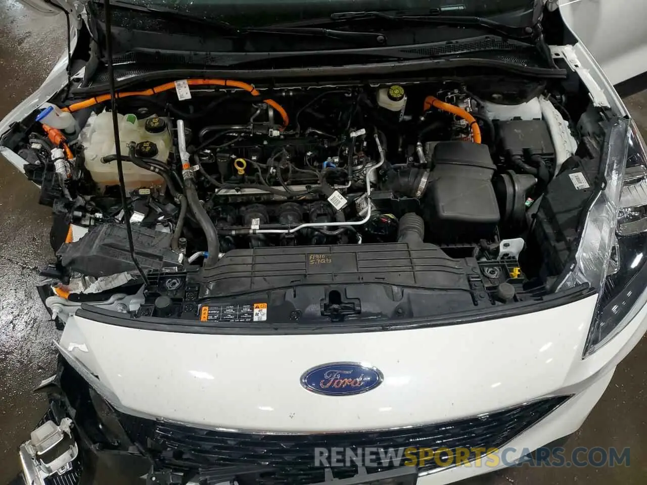 12 fotografías del automóvil dañado 1FMCU9DZ0LUC56078 FORD ESCAPE 2020
