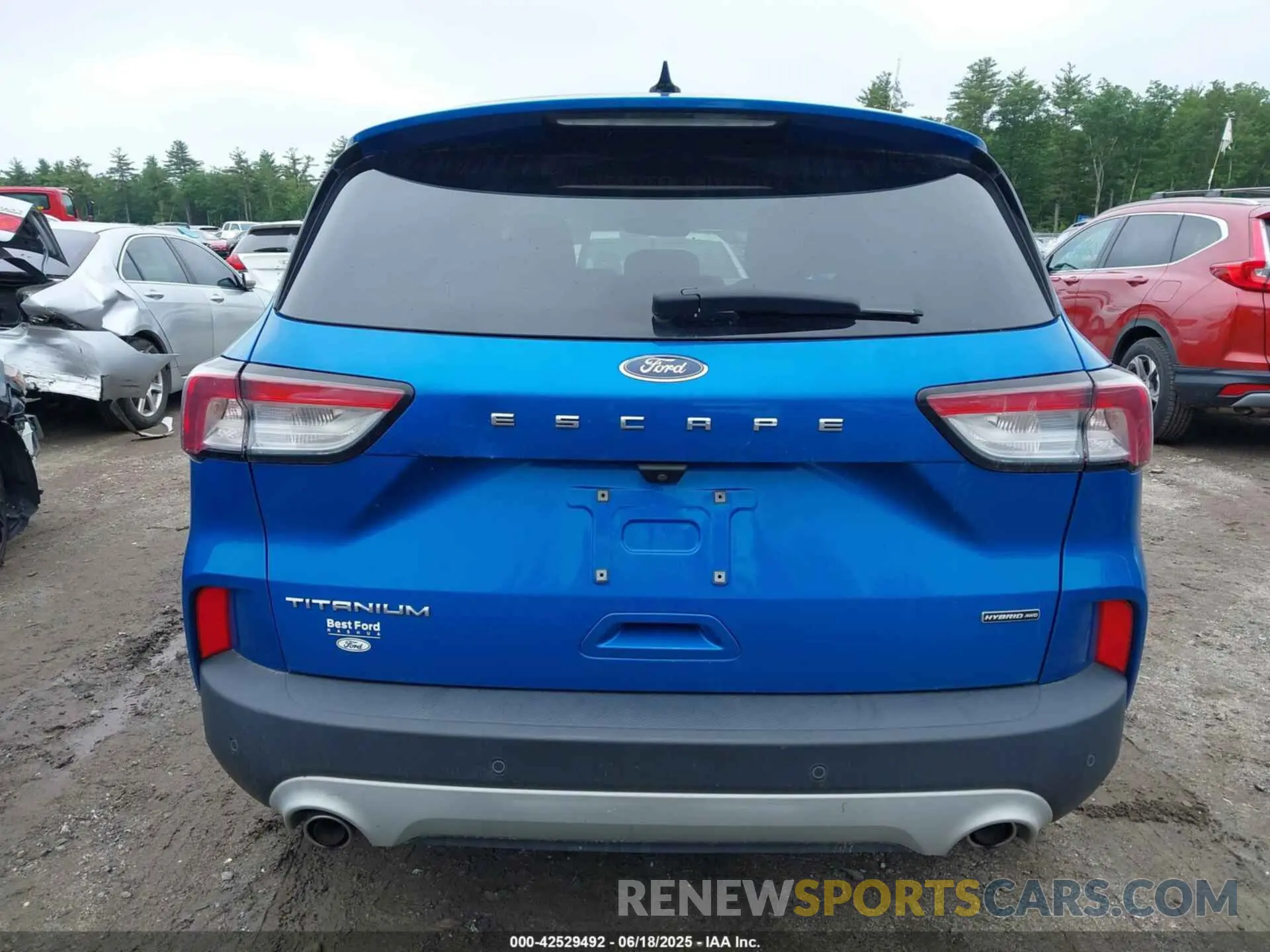 17 fotografías del automóvil dañado 1FMCU9DZ1LUA12889 FORD ESCAPE 2020