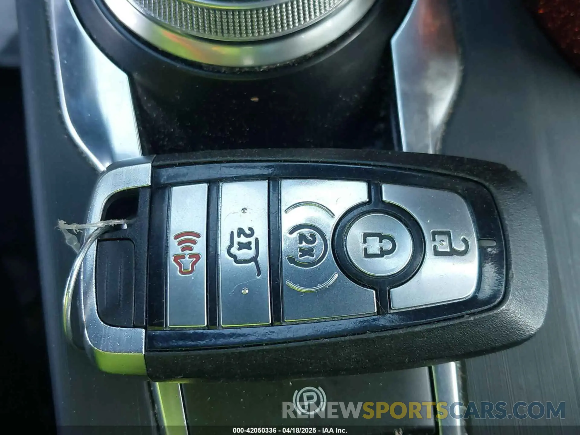 11 fotografías del automóvil dañado 1FMCU9DZ1LUB59214 FORD ESCAPE 2020