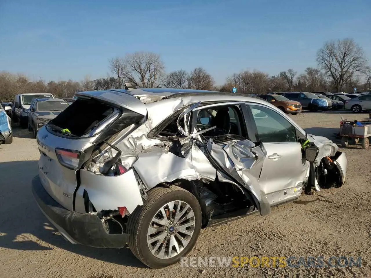 3 fotografías del automóvil dañado 1FMCU9DZ4LUC34827 FORD ESCAPE 2020