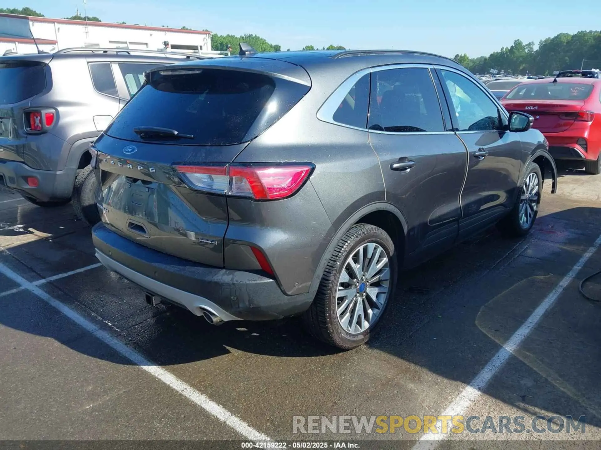 4 fotografías del automóvil dañado 1FMCU9DZ6LUB12874 FORD ESCAPE 2020