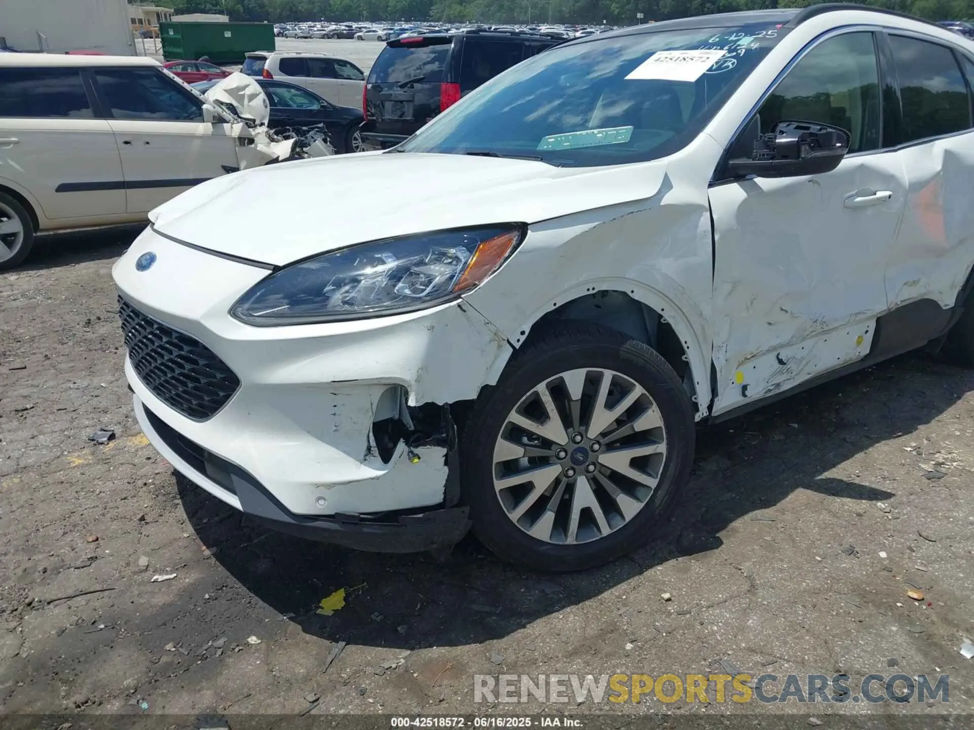 6 fotografías del automóvil dañado 1FMCU9DZ7LUB56124 FORD ESCAPE 2020