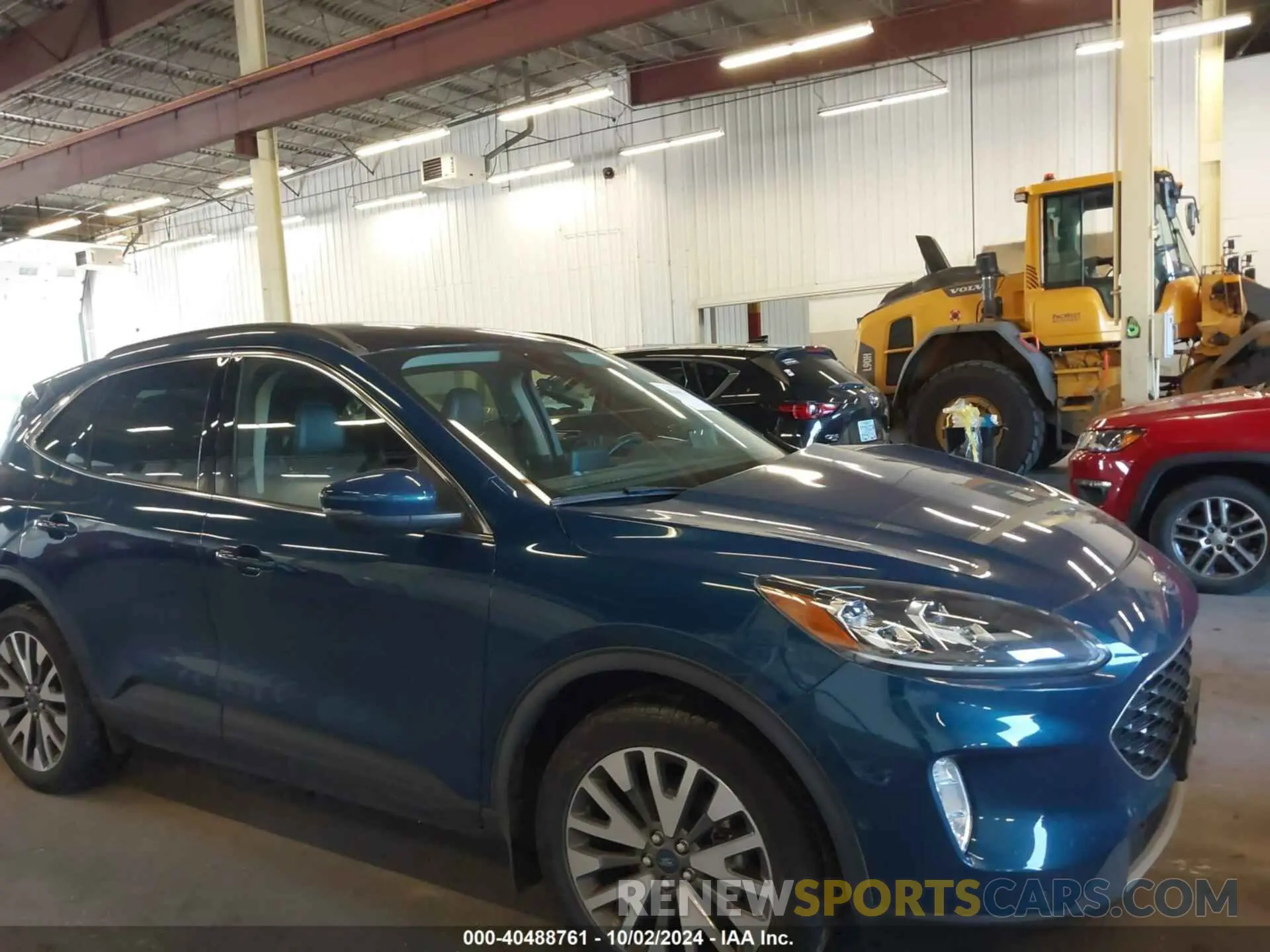 13 fotografías del automóvil dañado 1FMCU9DZ8LUA11853 FORD ESCAPE 2020