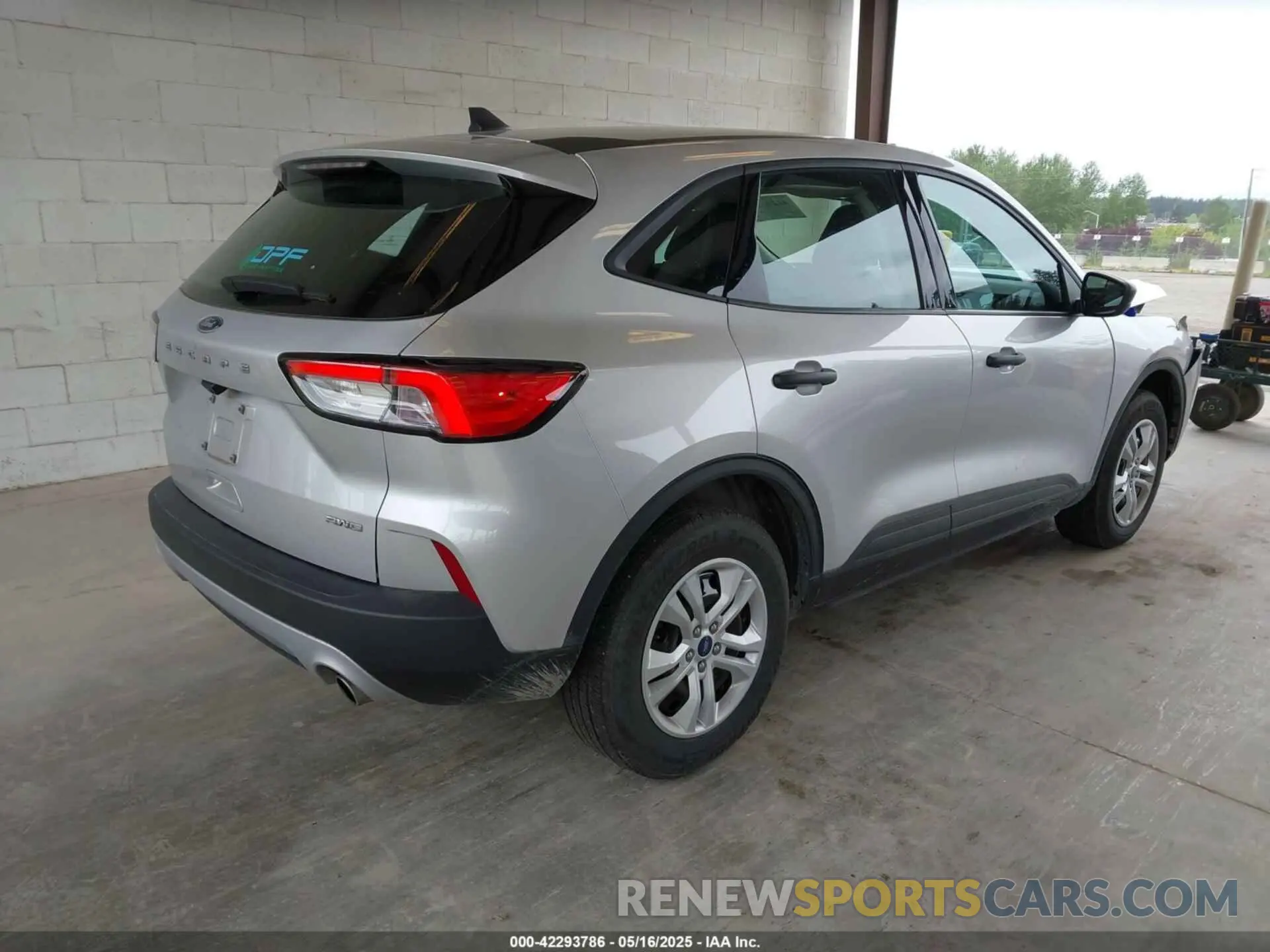 4 fotografías del automóvil dañado 1FMCU9F60LUC58447 FORD ESCAPE 2020