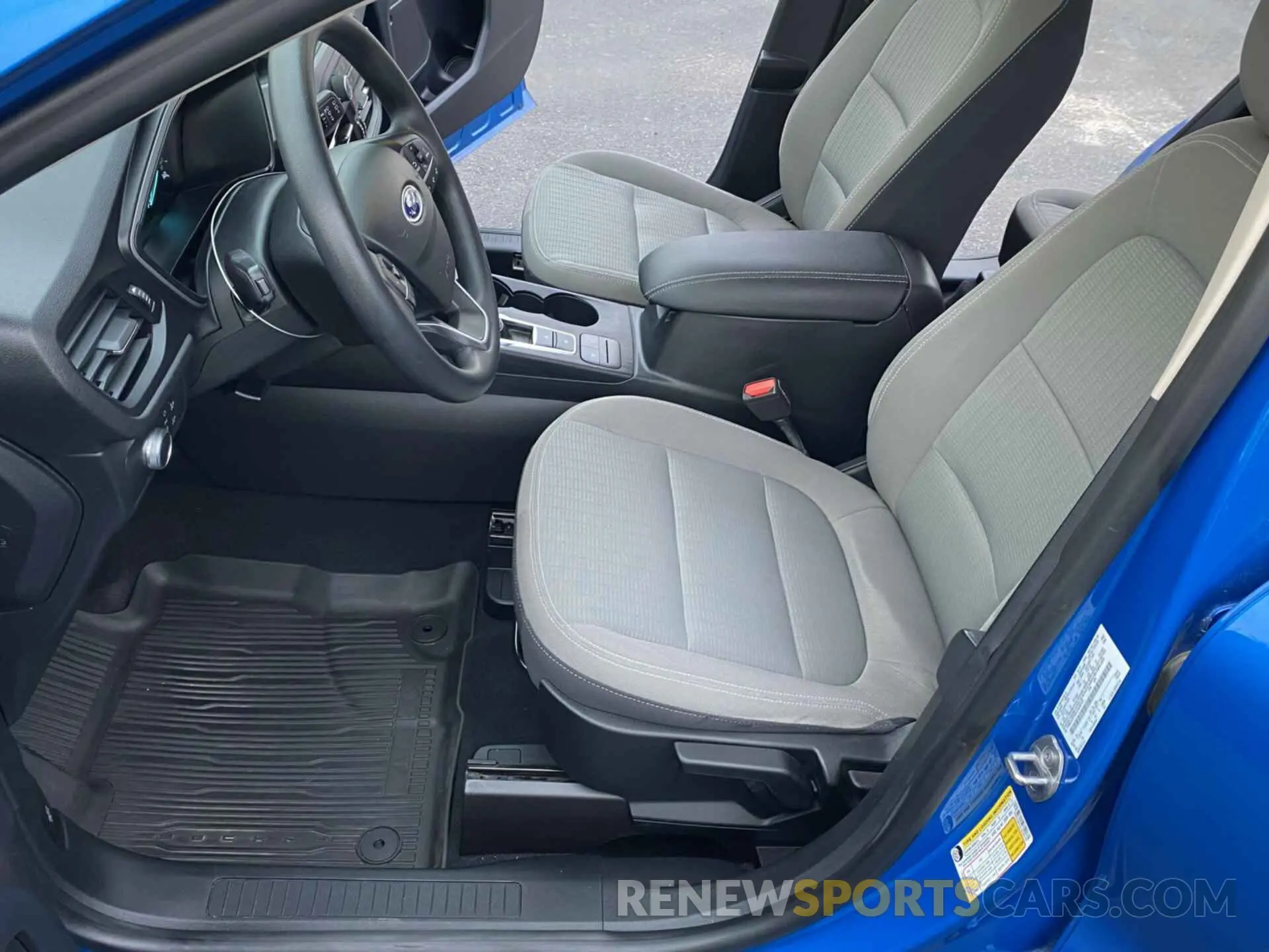 11 fotografías del automóvil dañado 1FMCU9F63LUA38137 FORD ESCAPE 2020