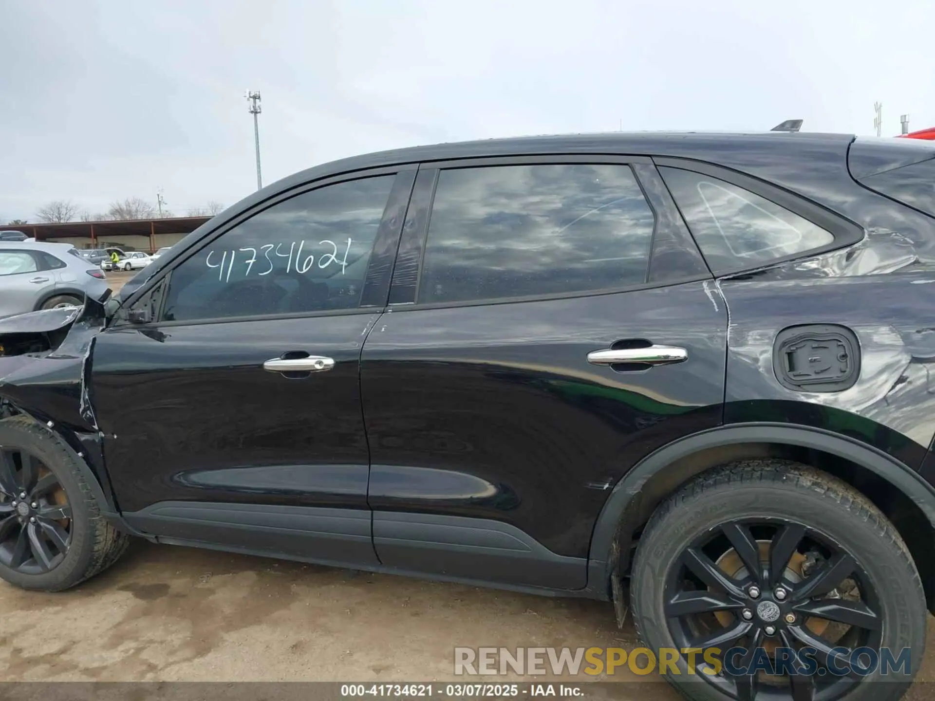 14 fotografías del automóvil dañado 1FMCU9F65LUA08086 FORD ESCAPE 2020