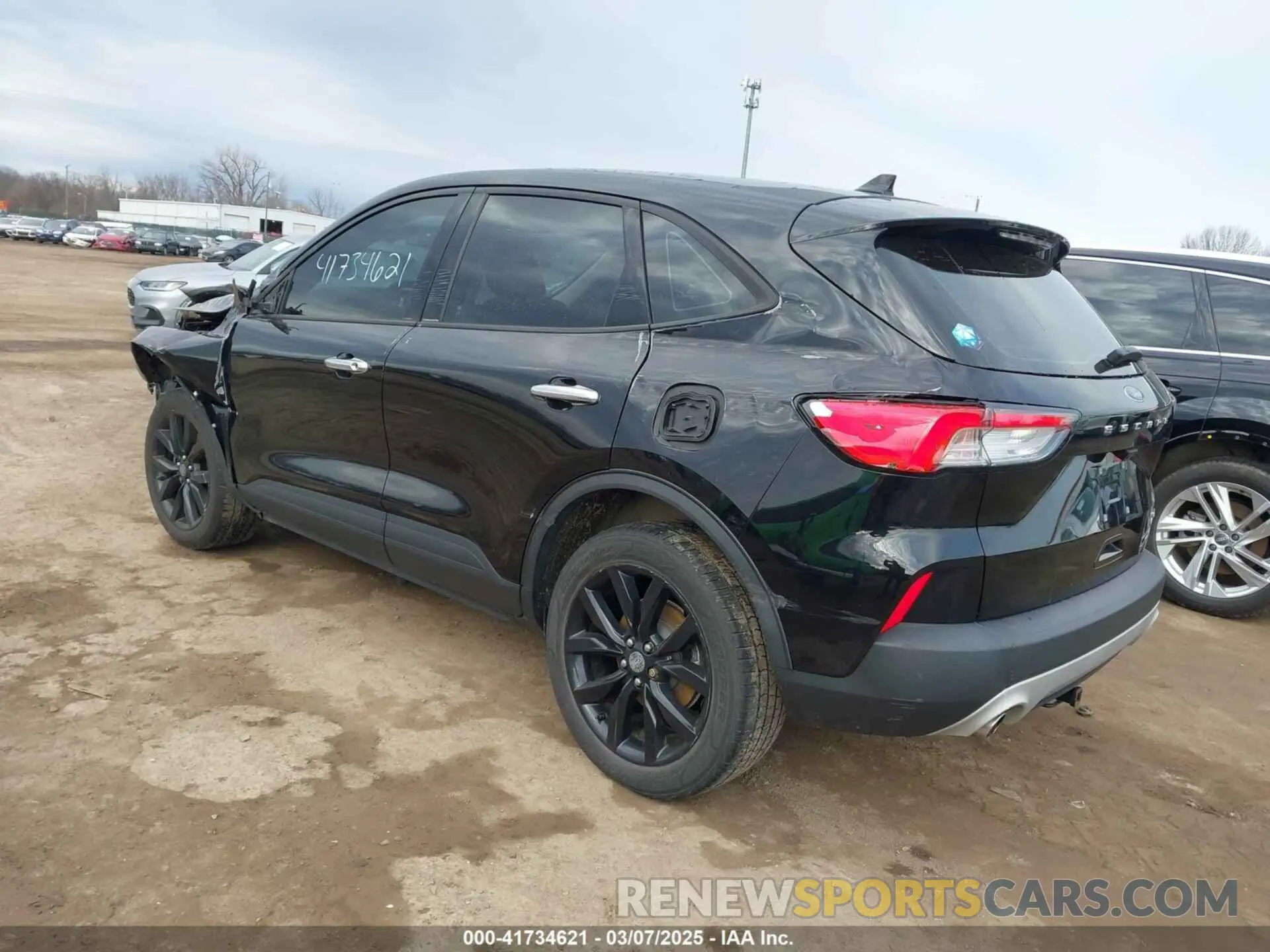 3 fotografías del automóvil dañado 1FMCU9F65LUA08086 FORD ESCAPE 2020