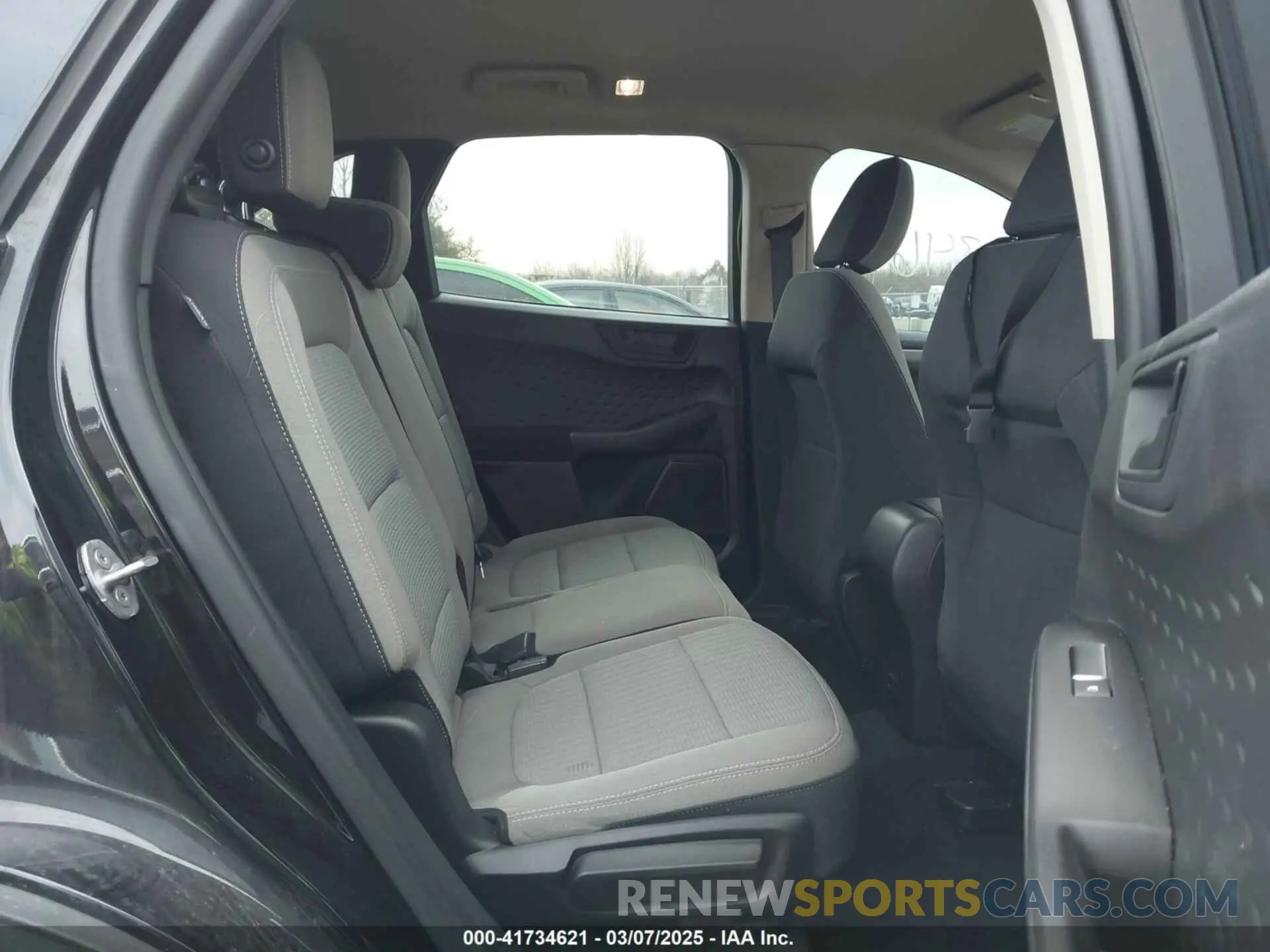 8 fotografías del automóvil dañado 1FMCU9F65LUA08086 FORD ESCAPE 2020