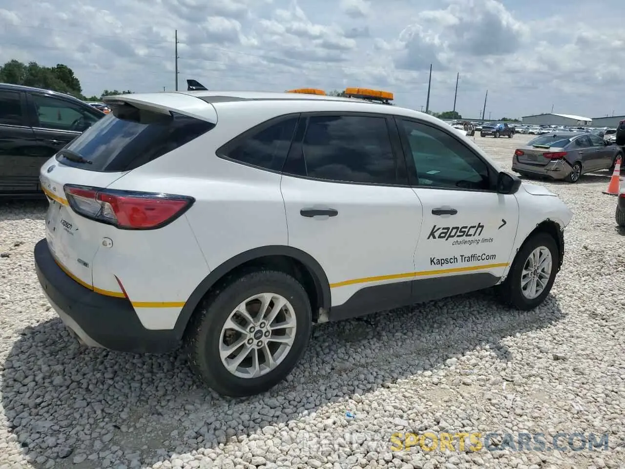 3 fotografías del automóvil dañado 1FMCU9F67LUA55278 FORD ESCAPE 2020