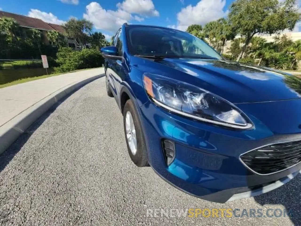 1 fotografías del automóvil dañado 1FMCU9G60LUA09015 FORD ESCAPE 2020