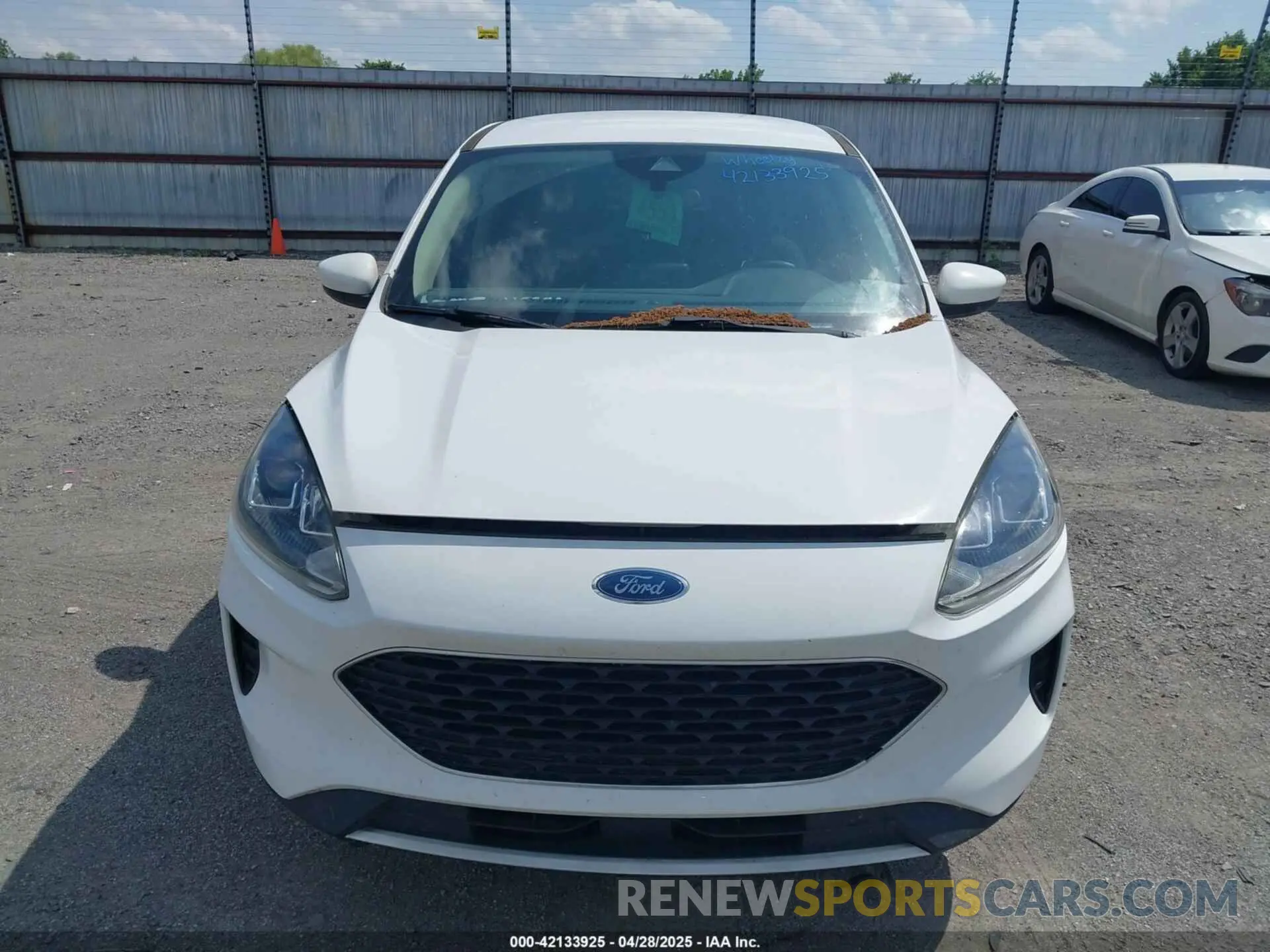 12 fotografías del automóvil dañado 1FMCU9G60LUA23335 FORD ESCAPE 2020