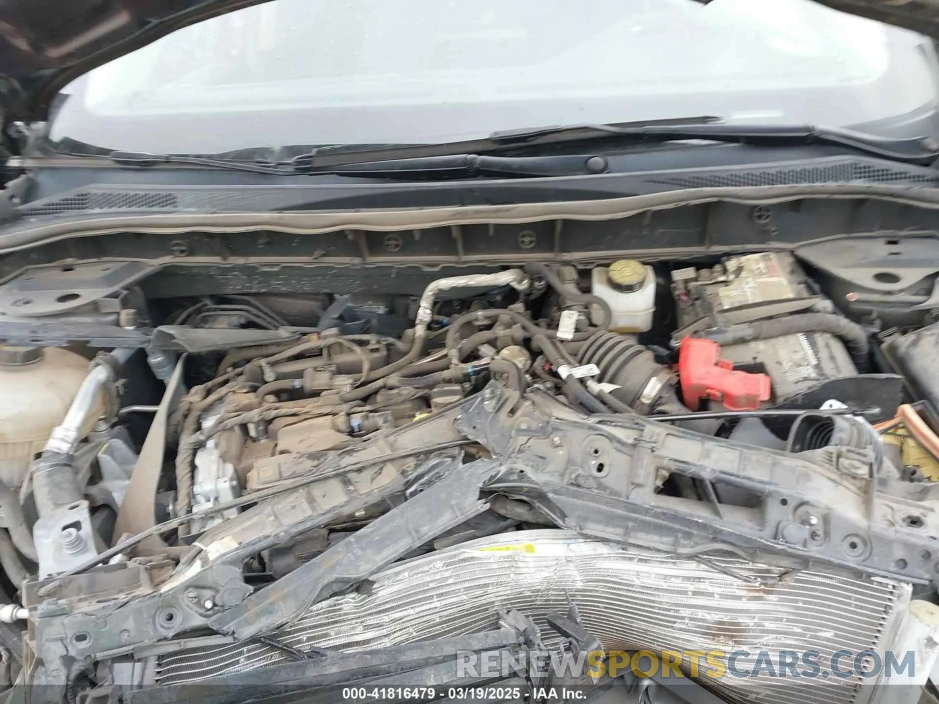 10 fotografías del automóvil dañado 1FMCU9G60LUC19985 FORD ESCAPE 2020