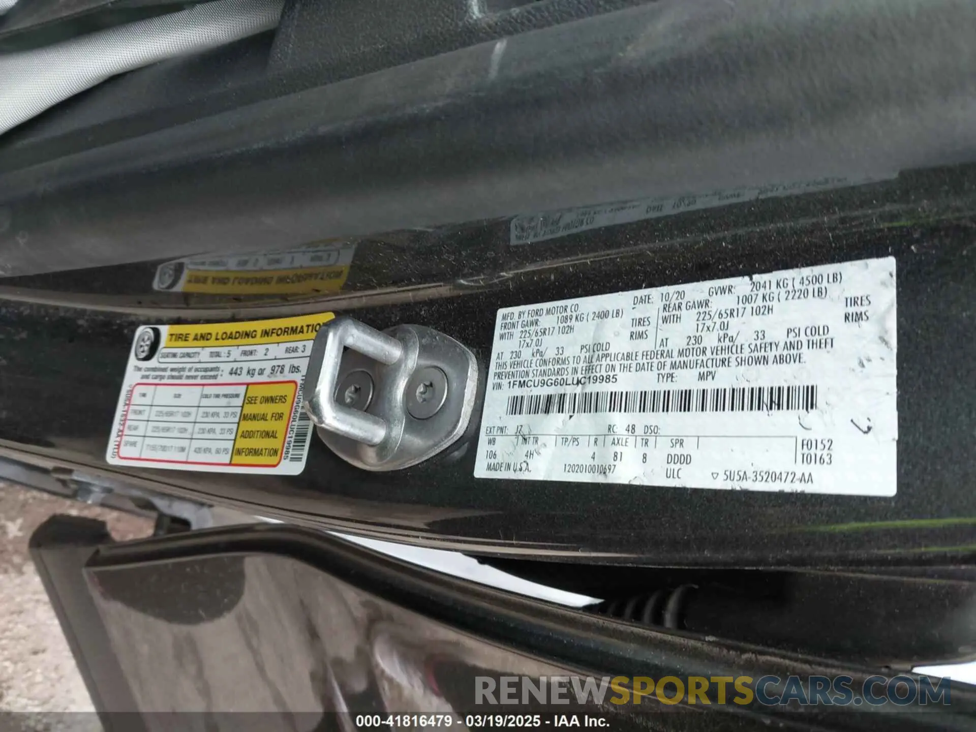 9 fotografías del automóvil dañado 1FMCU9G60LUC19985 FORD ESCAPE 2020