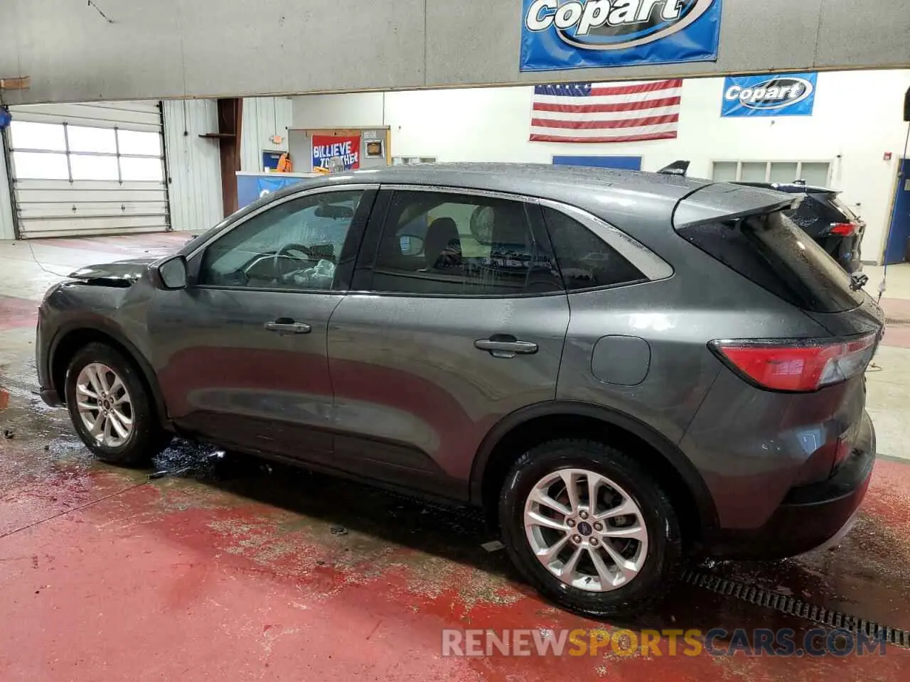 2 fotografías del automóvil dañado 1FMCU9G61LUA04552 FORD ESCAPE 2020