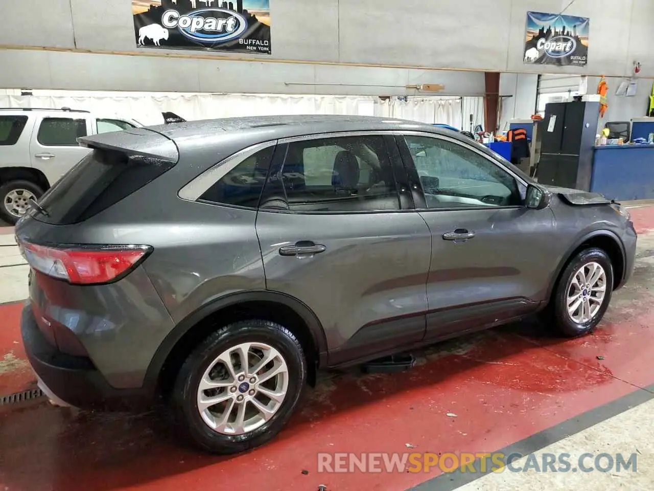 3 fotografías del automóvil dañado 1FMCU9G61LUA04552 FORD ESCAPE 2020