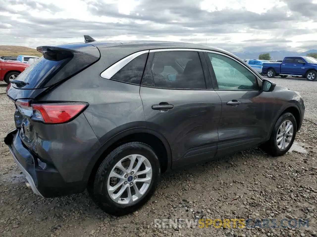 3 fotografías del automóvil dañado 1FMCU9G61LUA34036 FORD ESCAPE 2020
