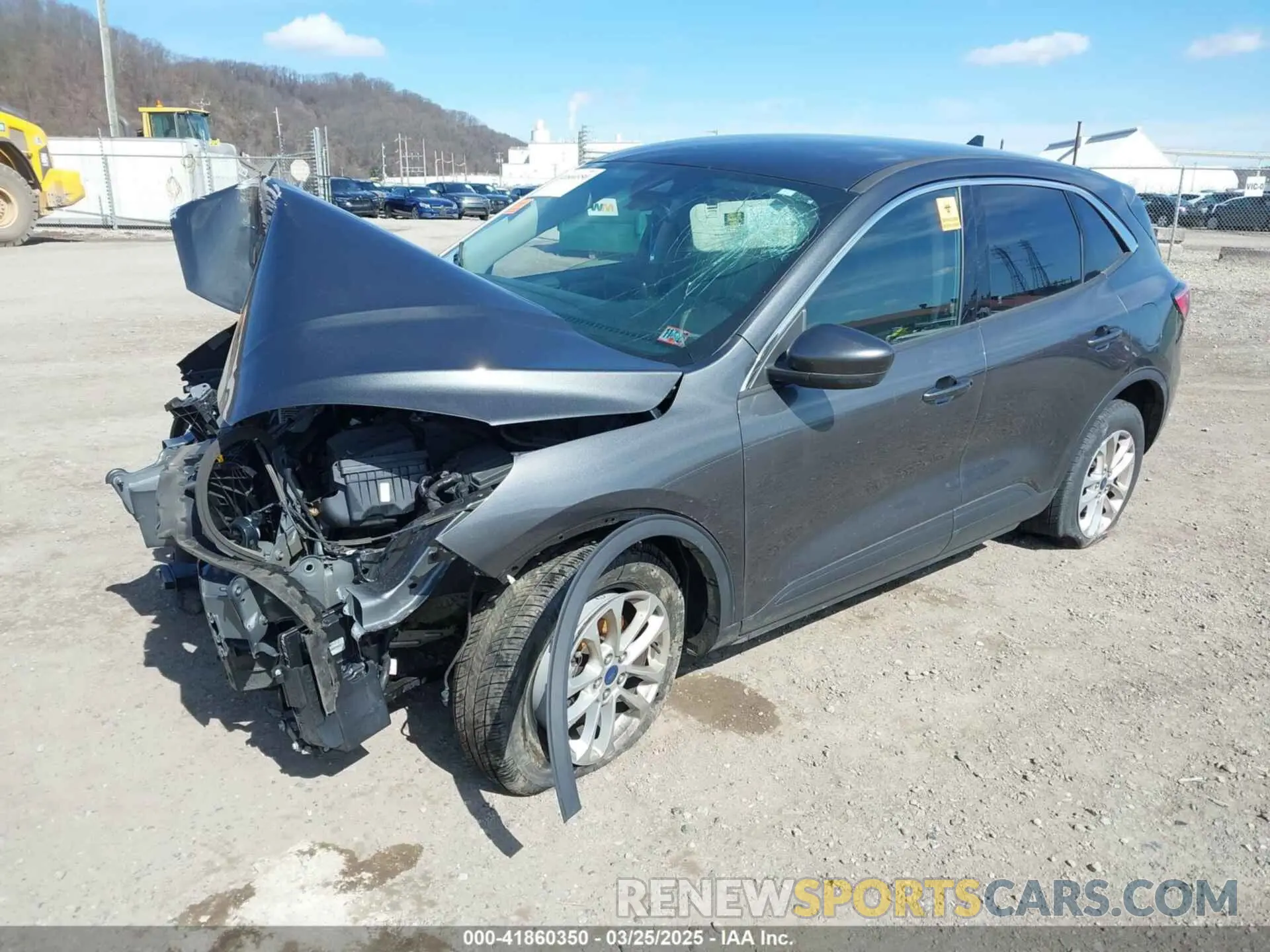2 fotografías del automóvil dañado 1FMCU9G61LUA50754 FORD ESCAPE 2020