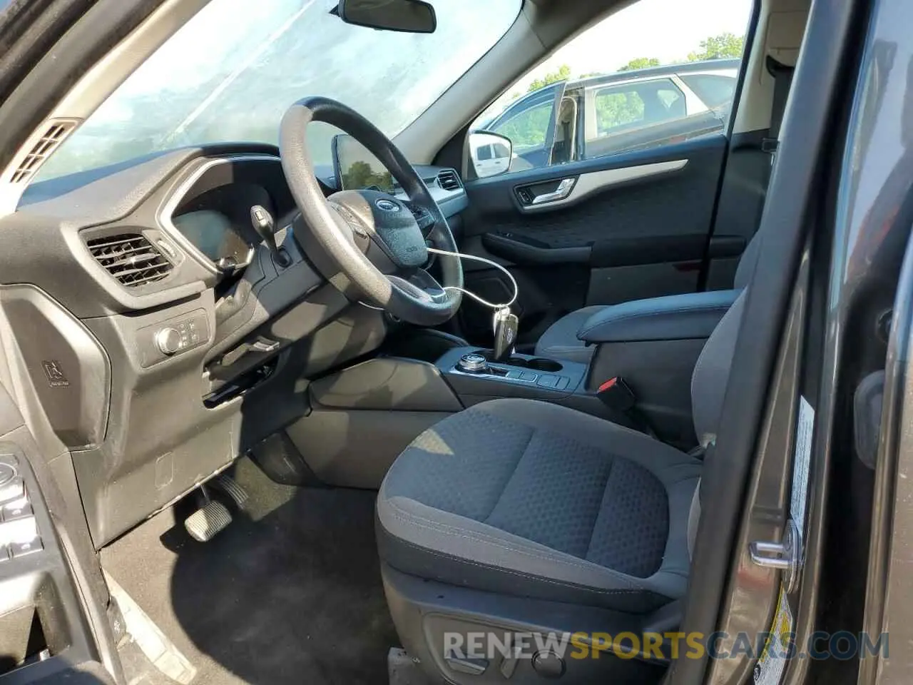 7 fotografías del automóvil dañado 1FMCU9G61LUB01248 FORD ESCAPE 2020