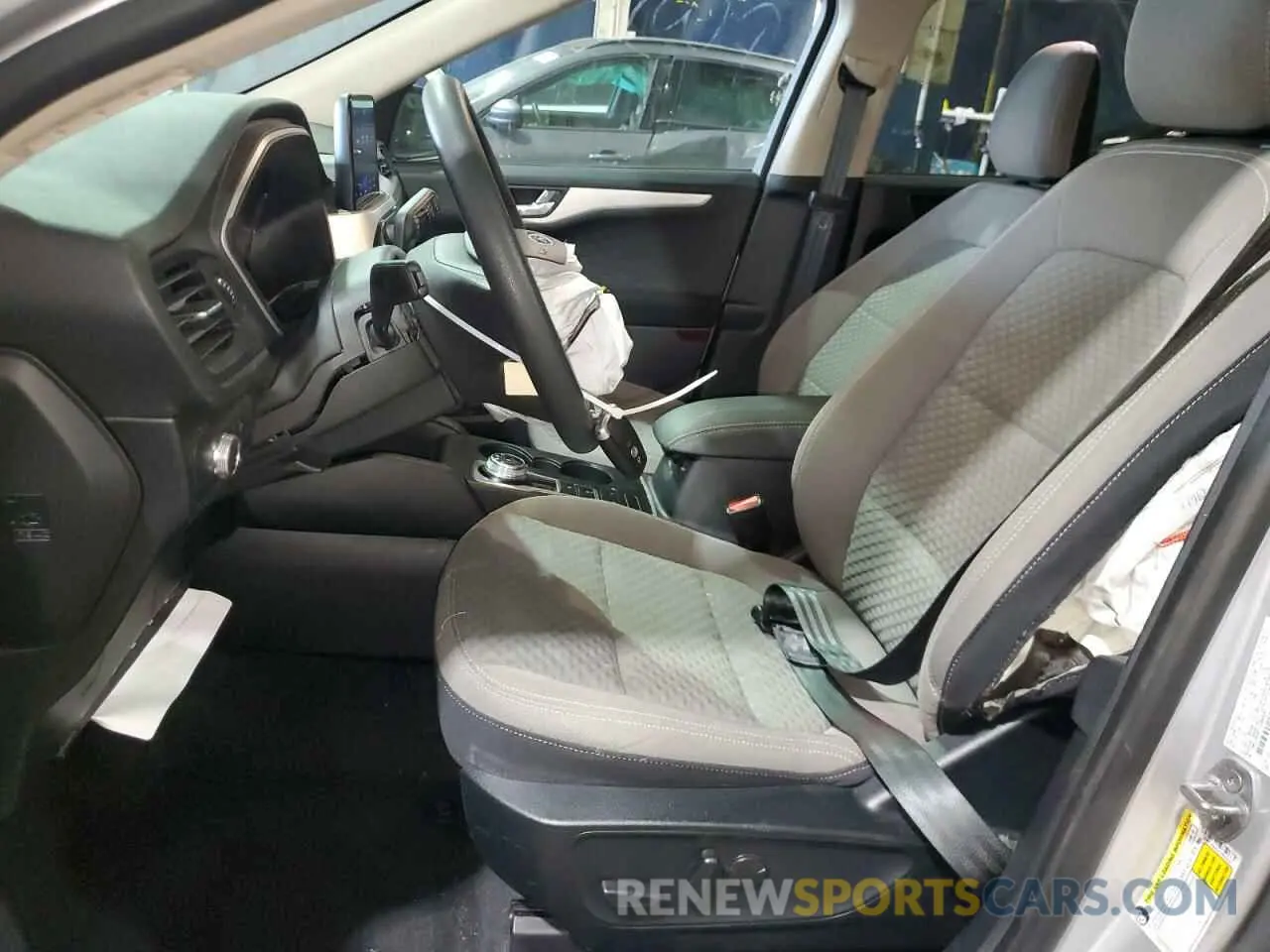 7 fotografías del automóvil dañado 1FMCU9G61LUB40261 FORD ESCAPE 2020