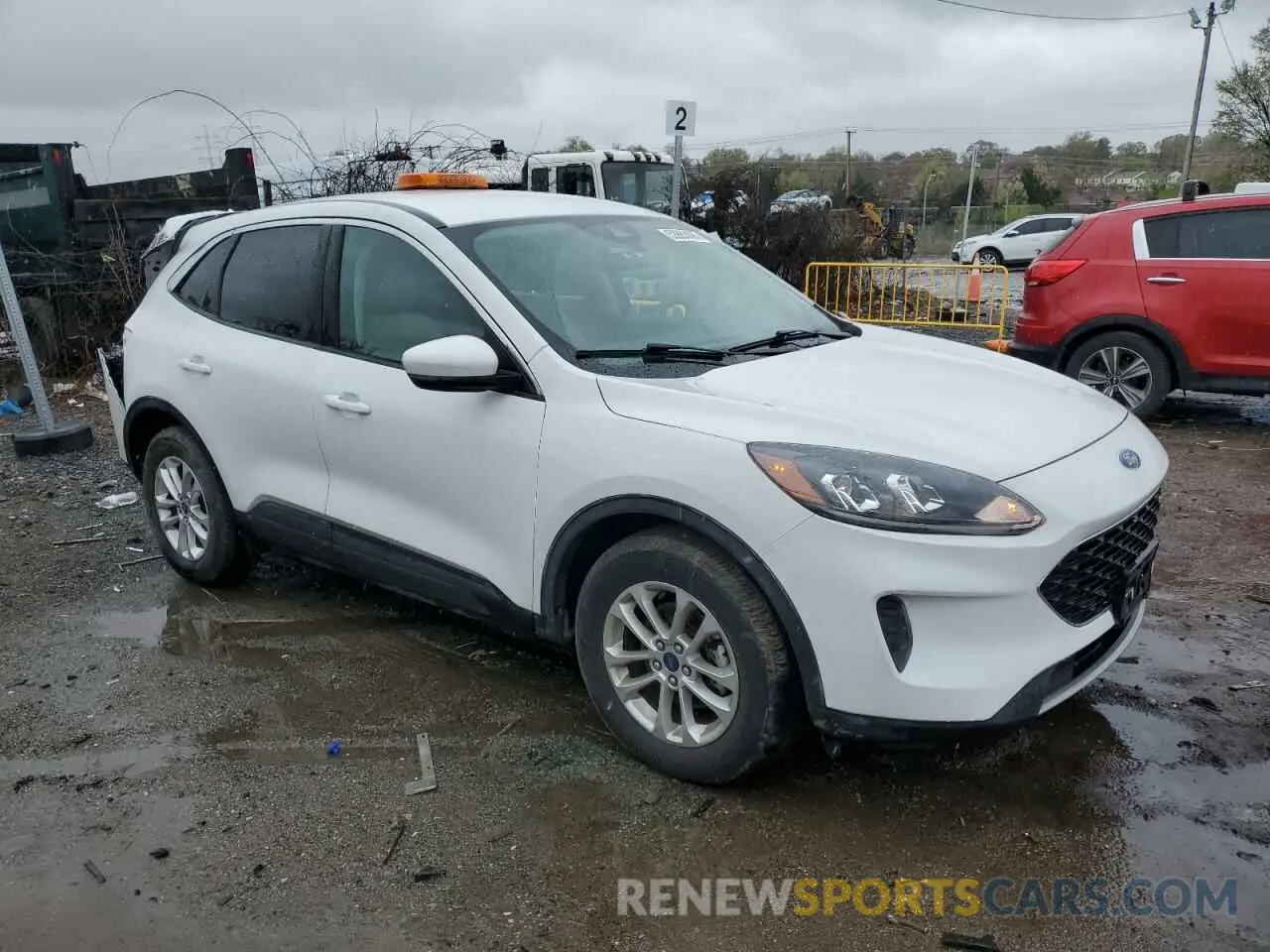 4 fotografías del automóvil dañado 1FMCU9G61LUB58758 FORD ESCAPE 2020