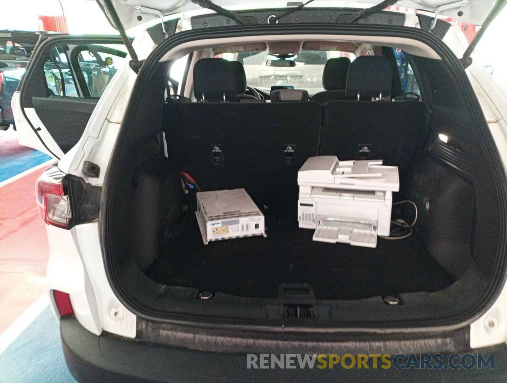 19 fotografías del automóvil dañado 1FMCU9G61LUB84020 FORD ESCAPE 2020