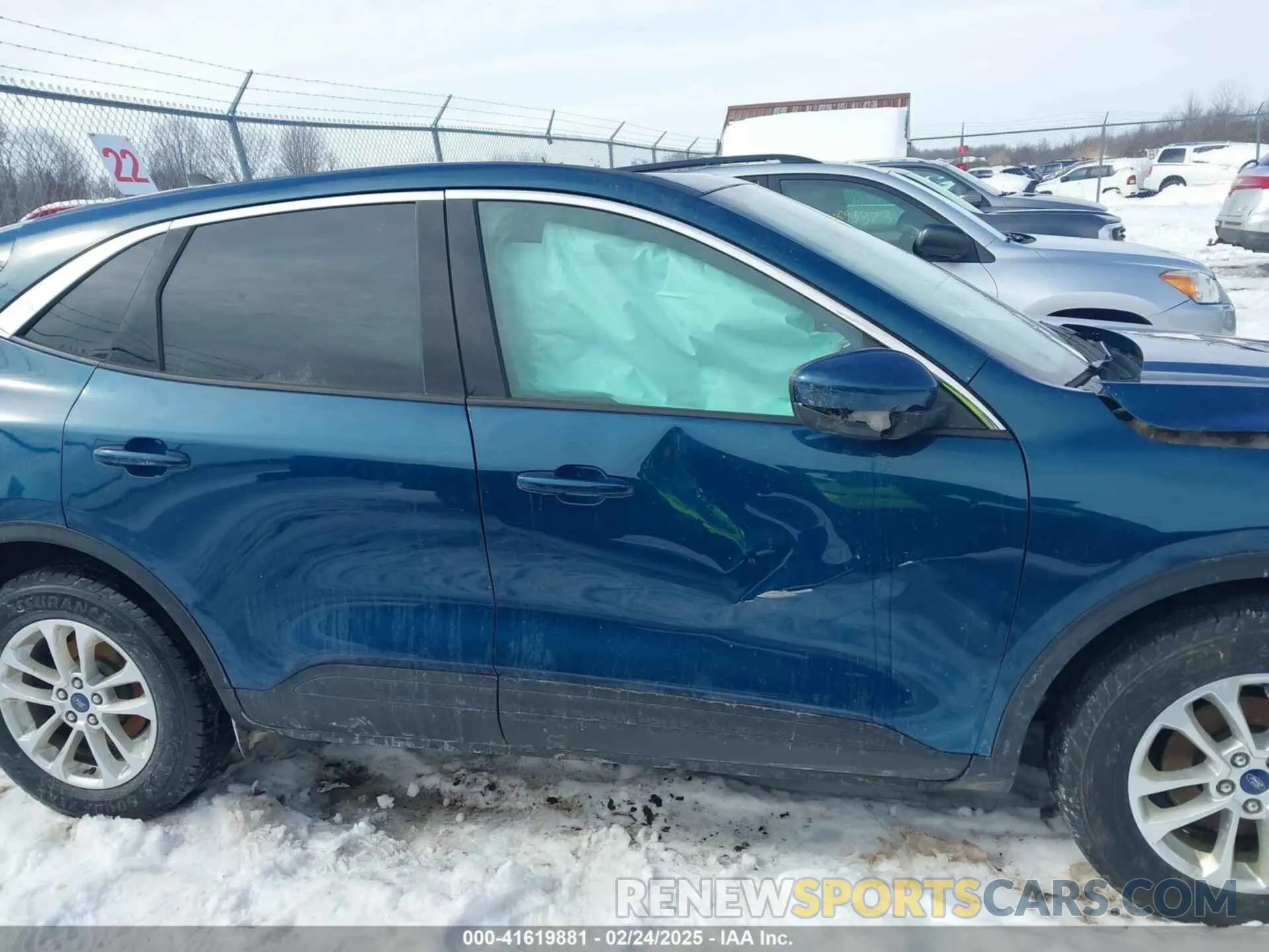 12 fotografías del automóvil dañado 1FMCU9G61LUC07358 FORD ESCAPE 2020