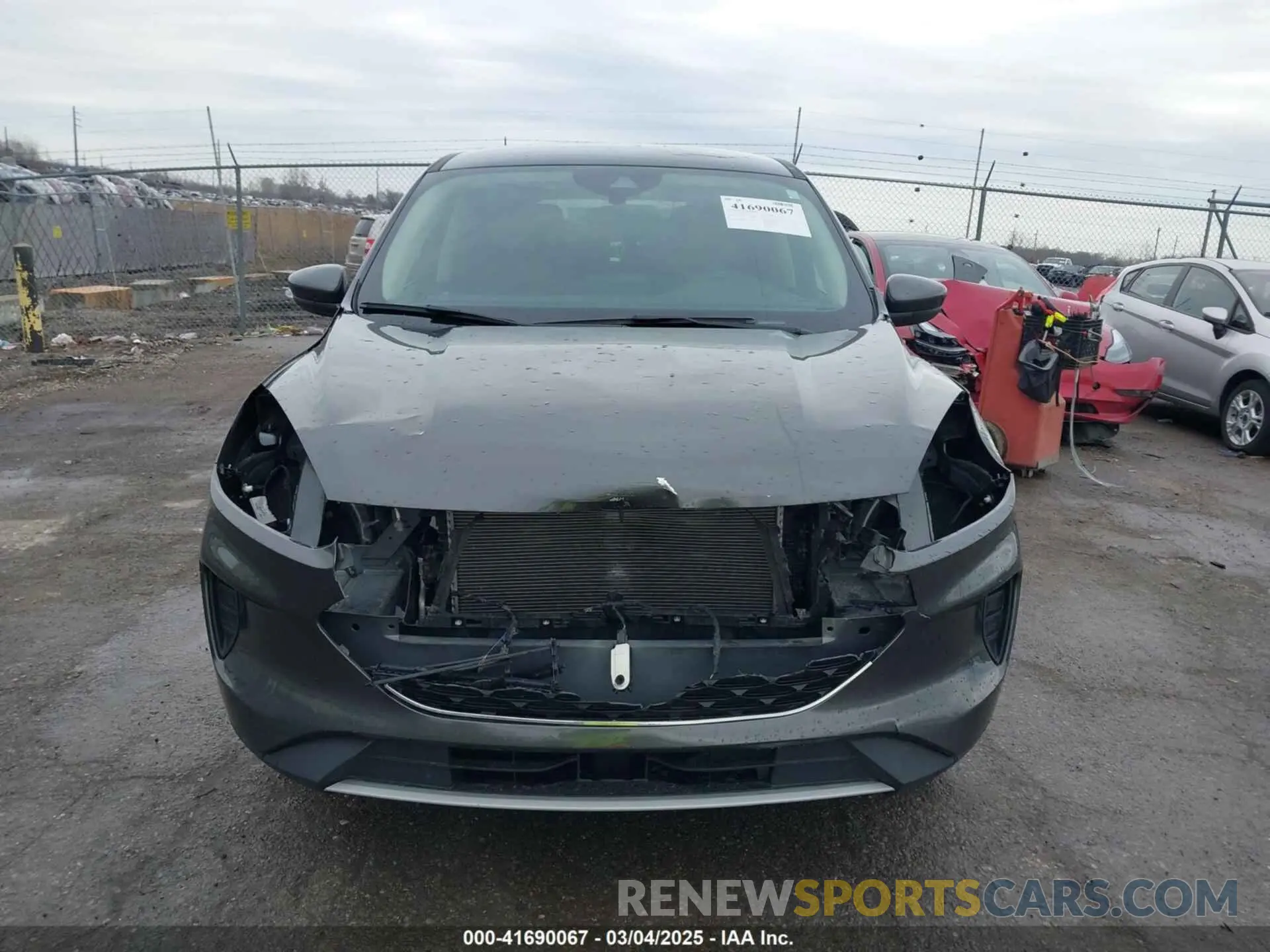 13 fotografías del automóvil dañado 1FMCU9G61LUC34110 FORD ESCAPE 2020