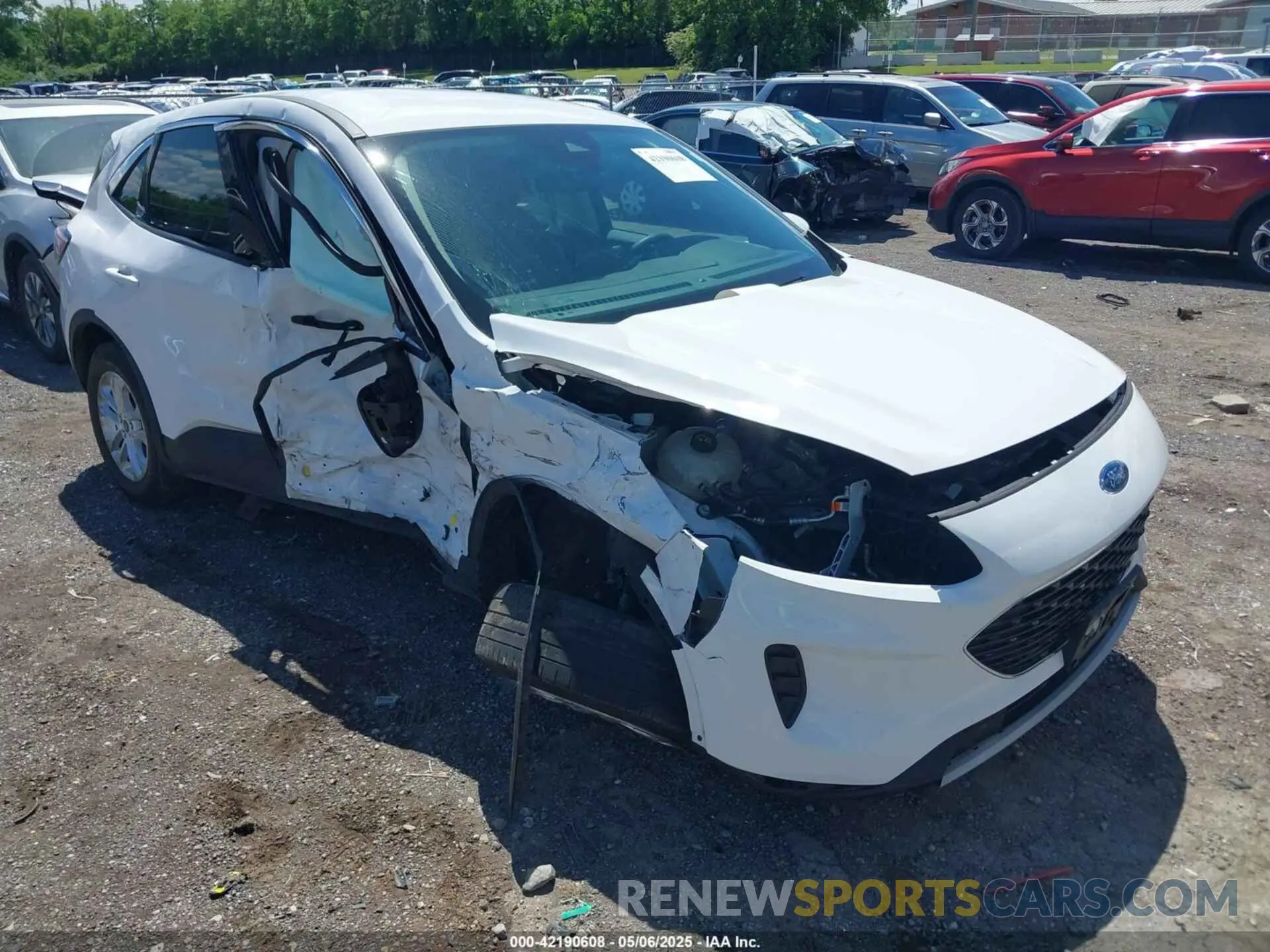 6 fotografías del automóvil dañado 1FMCU9G61LUC53241 FORD ESCAPE 2020