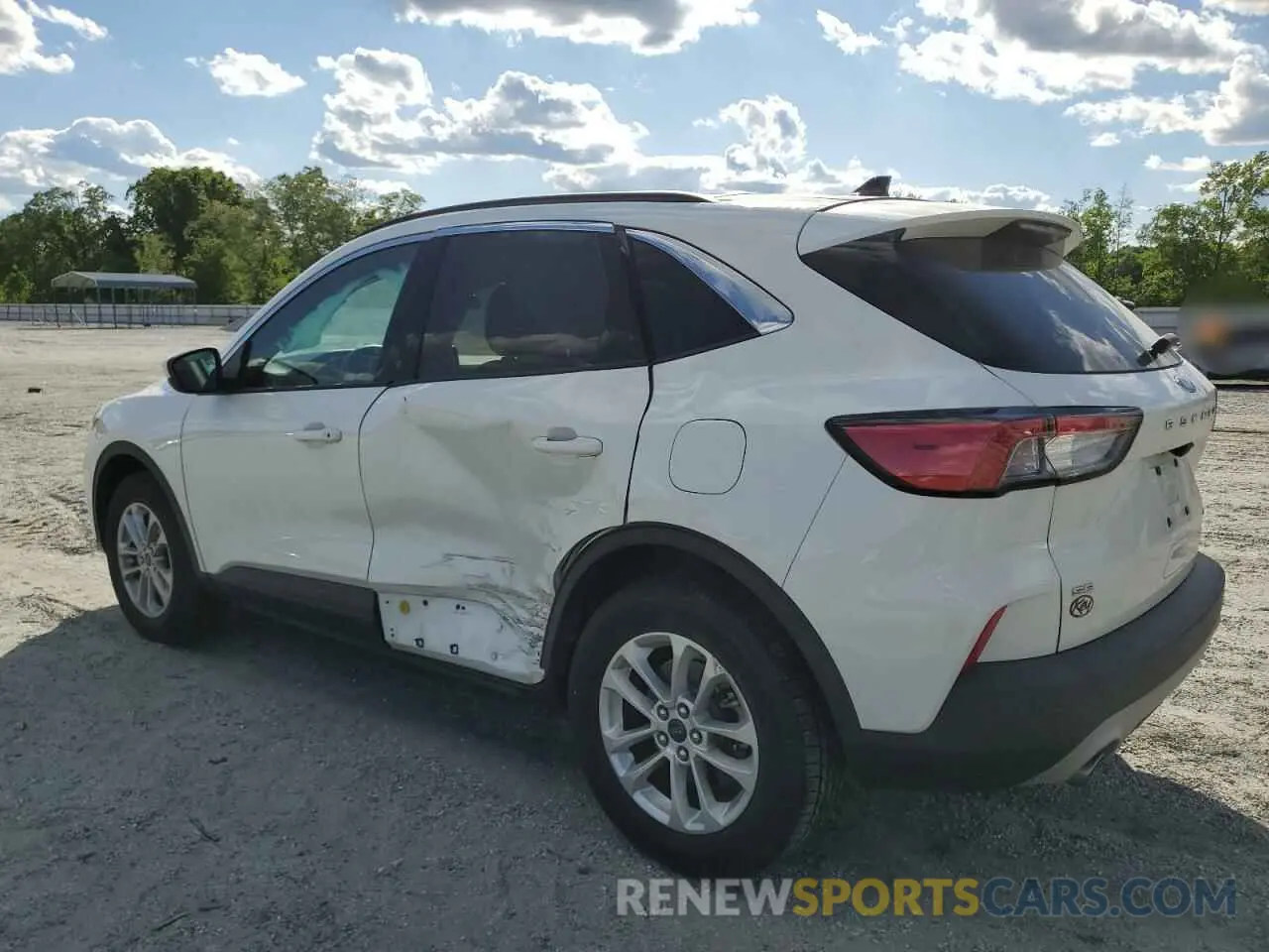 2 fotografías del automóvil dañado 1FMCU9G62LUA20274 FORD ESCAPE 2020