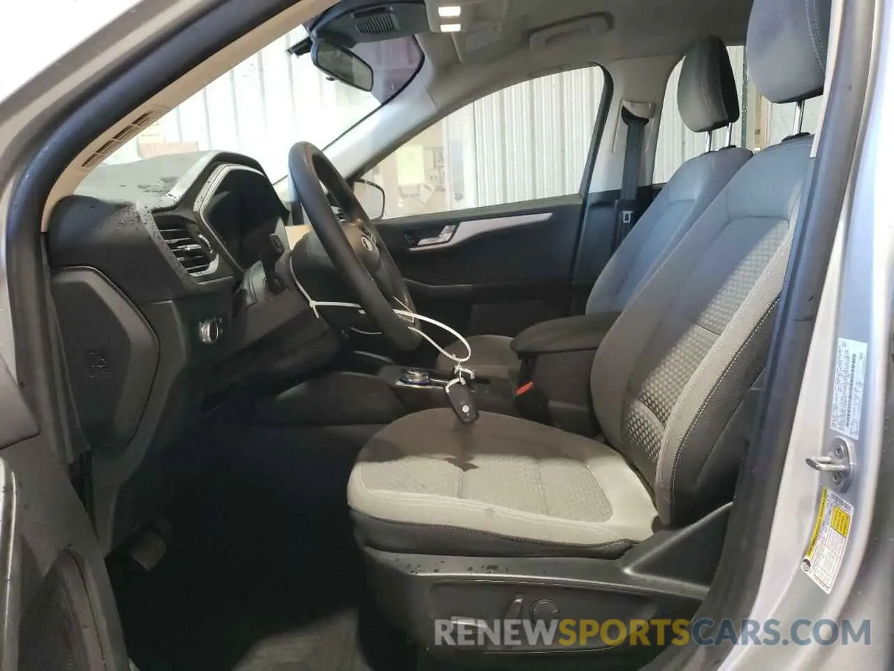 7 fotografías del automóvil dañado 1FMCU9G62LUA94715 FORD ESCAPE 2020