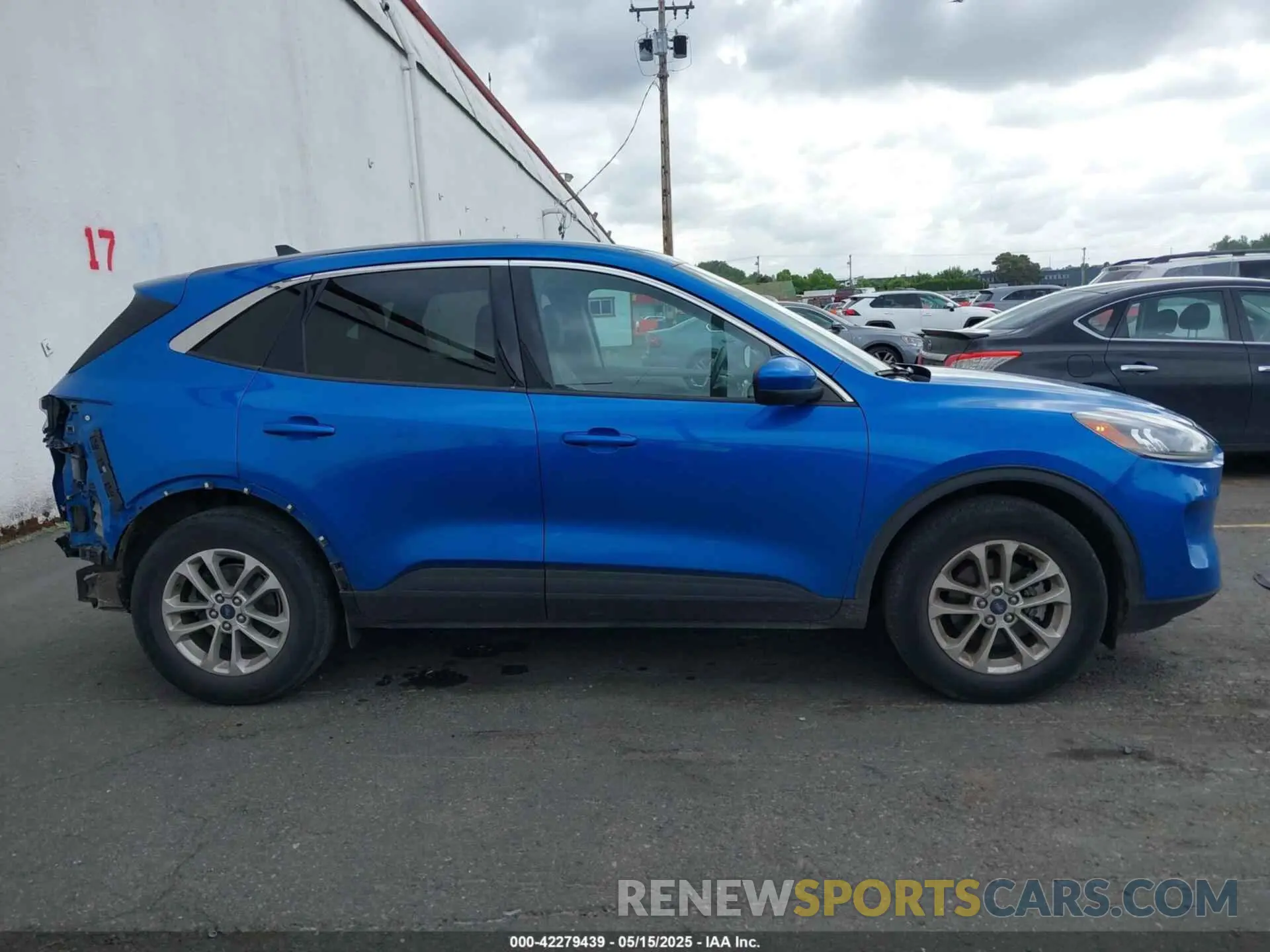 14 fotografías del automóvil dañado 1FMCU9G62LUB06927 FORD ESCAPE 2020