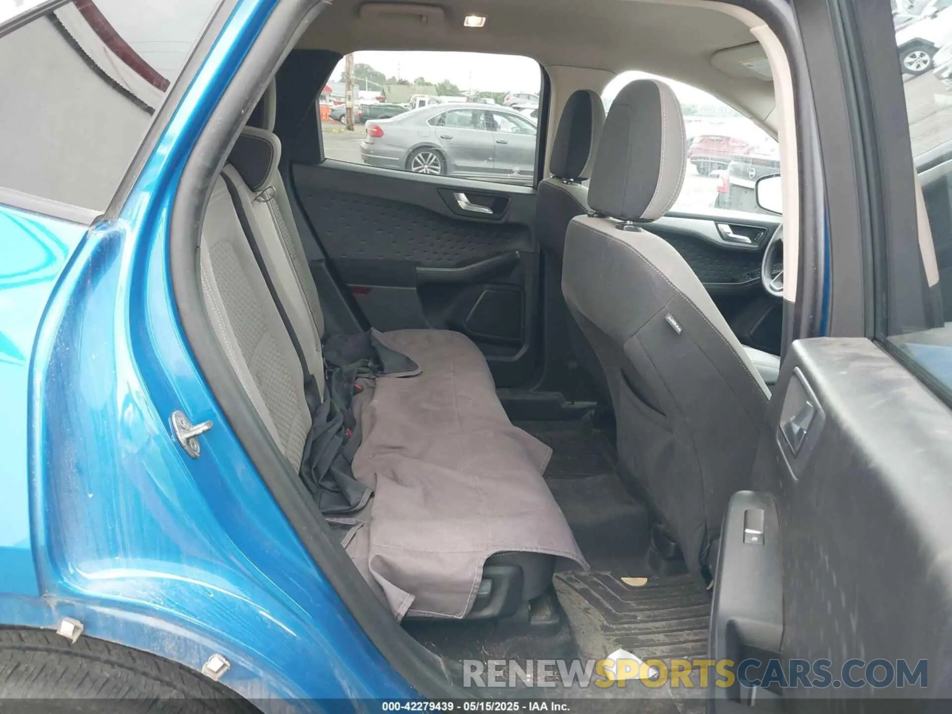 8 fotografías del automóvil dañado 1FMCU9G62LUB06927 FORD ESCAPE 2020