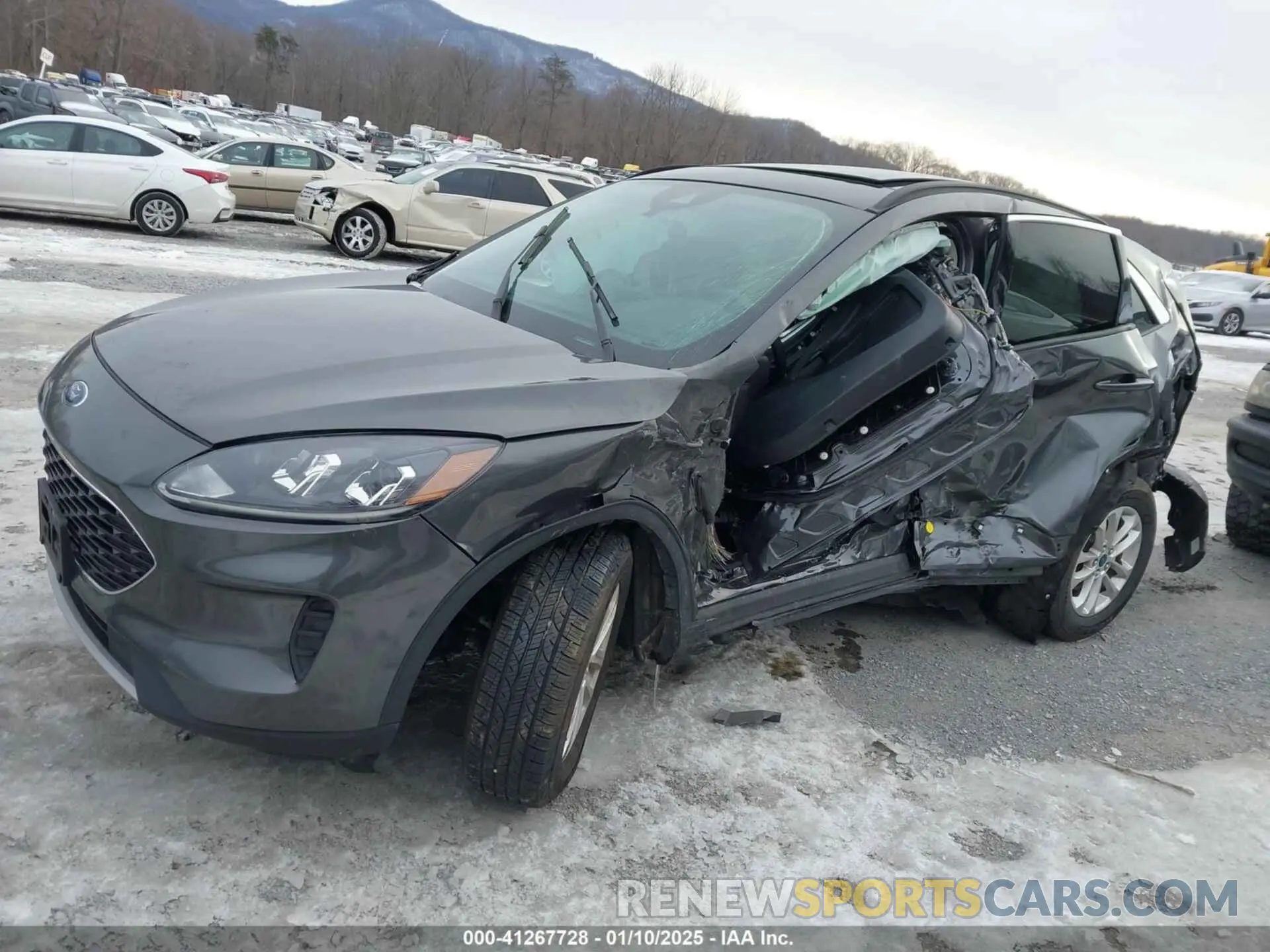 6 fotografías del automóvil dañado 1FMCU9G62LUB76895 FORD ESCAPE 2020