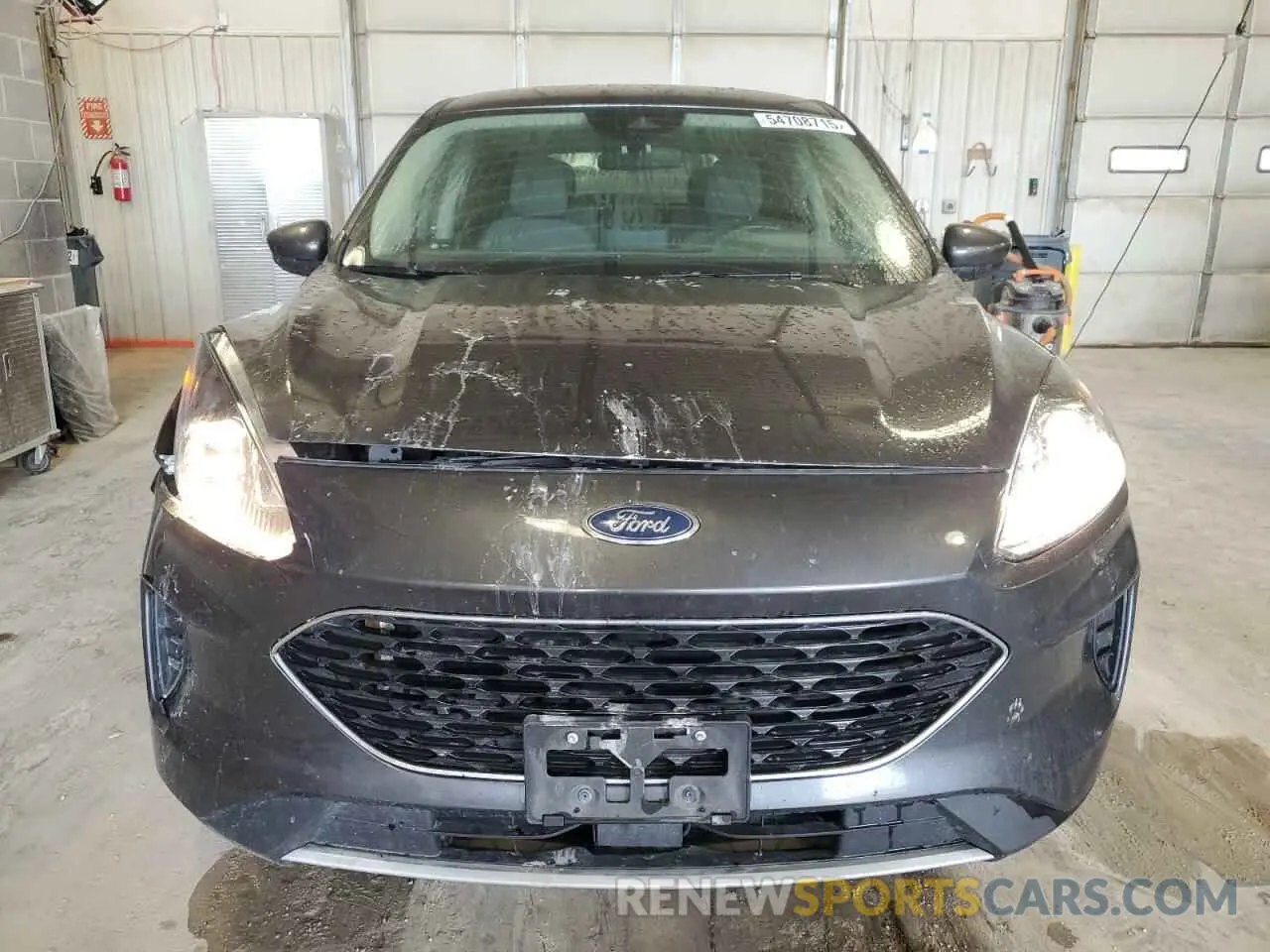 5 fotografías del automóvil dañado 1FMCU9G62LUC47934 FORD ESCAPE 2020