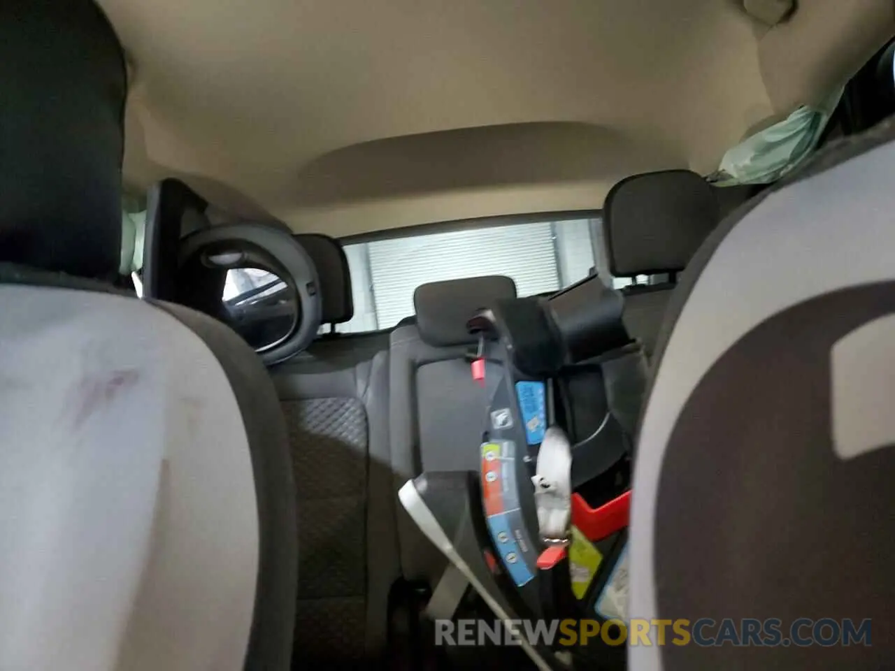 10 fotografías del automóvil dañado 1FMCU9G63LUA27895 FORD ESCAPE 2020