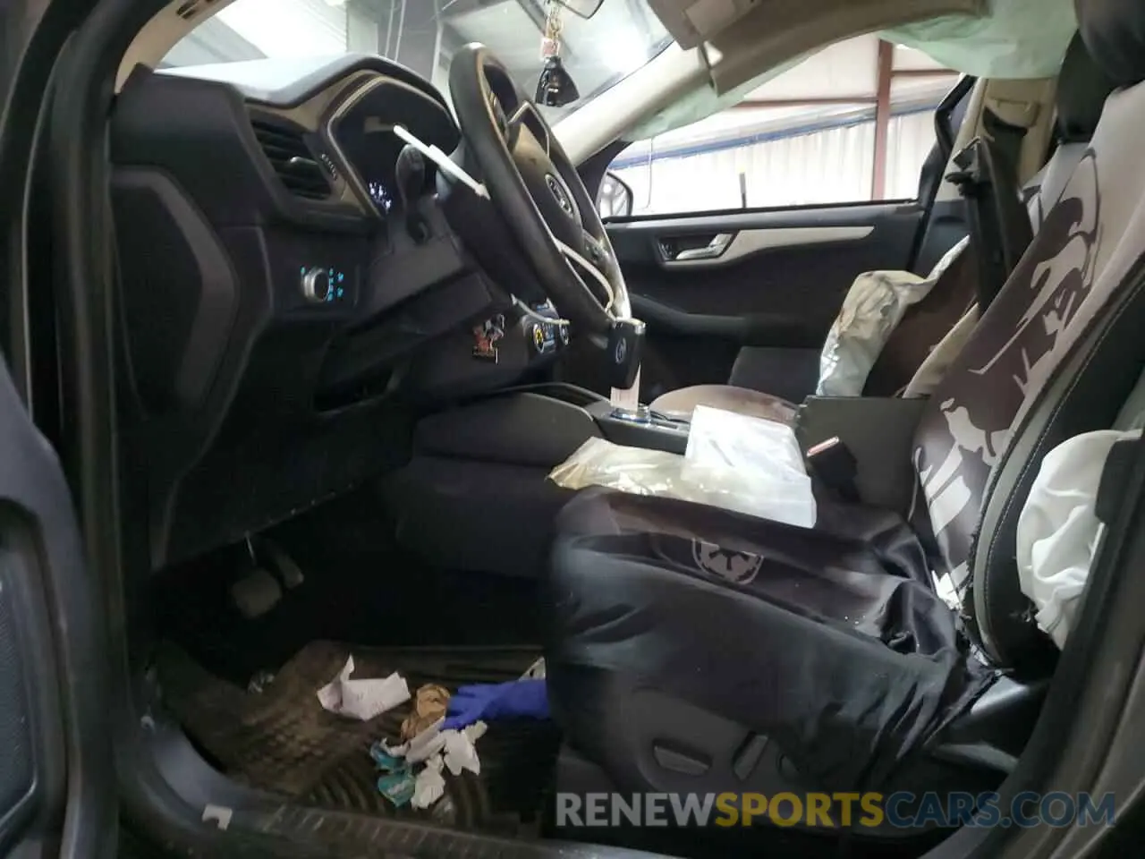 7 fotografías del automóvil dañado 1FMCU9G63LUA27895 FORD ESCAPE 2020