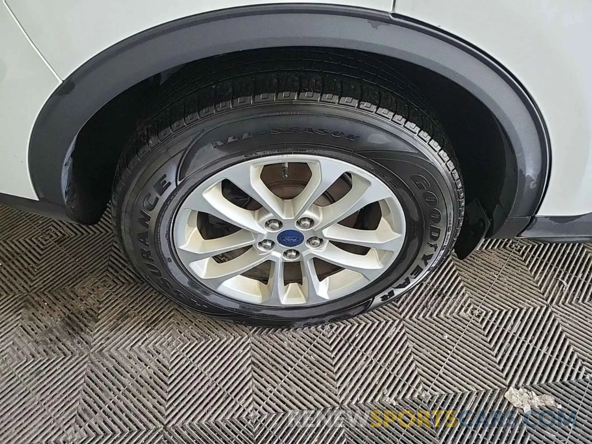 11 fotografías del automóvil dañado 1FMCU9G63LUB81331 FORD ESCAPE 2020