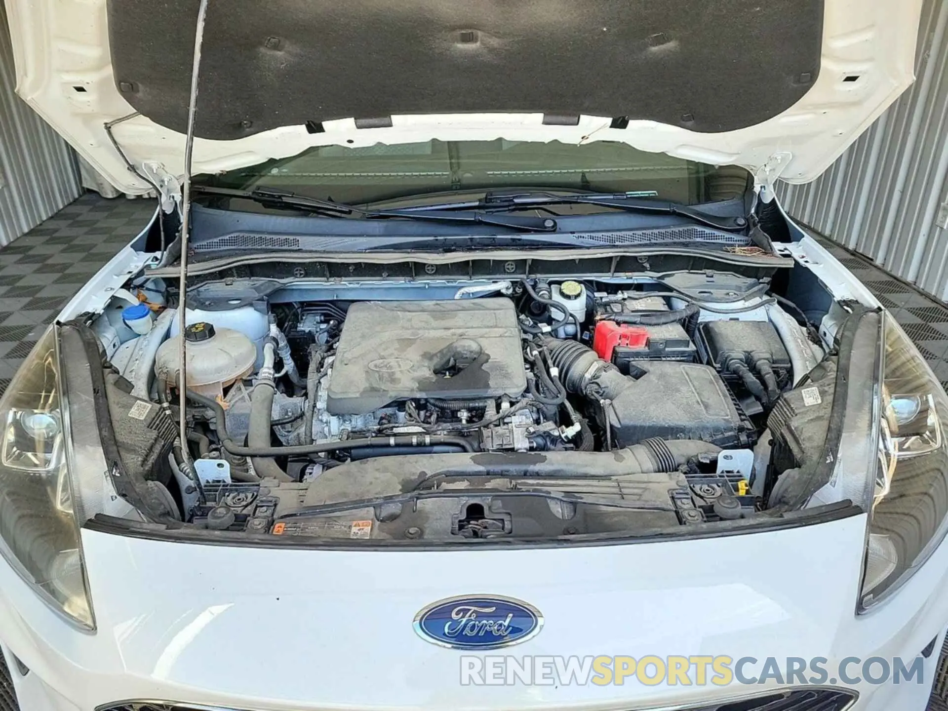 32 fotografías del automóvil dañado 1FMCU9G63LUB81331 FORD ESCAPE 2020