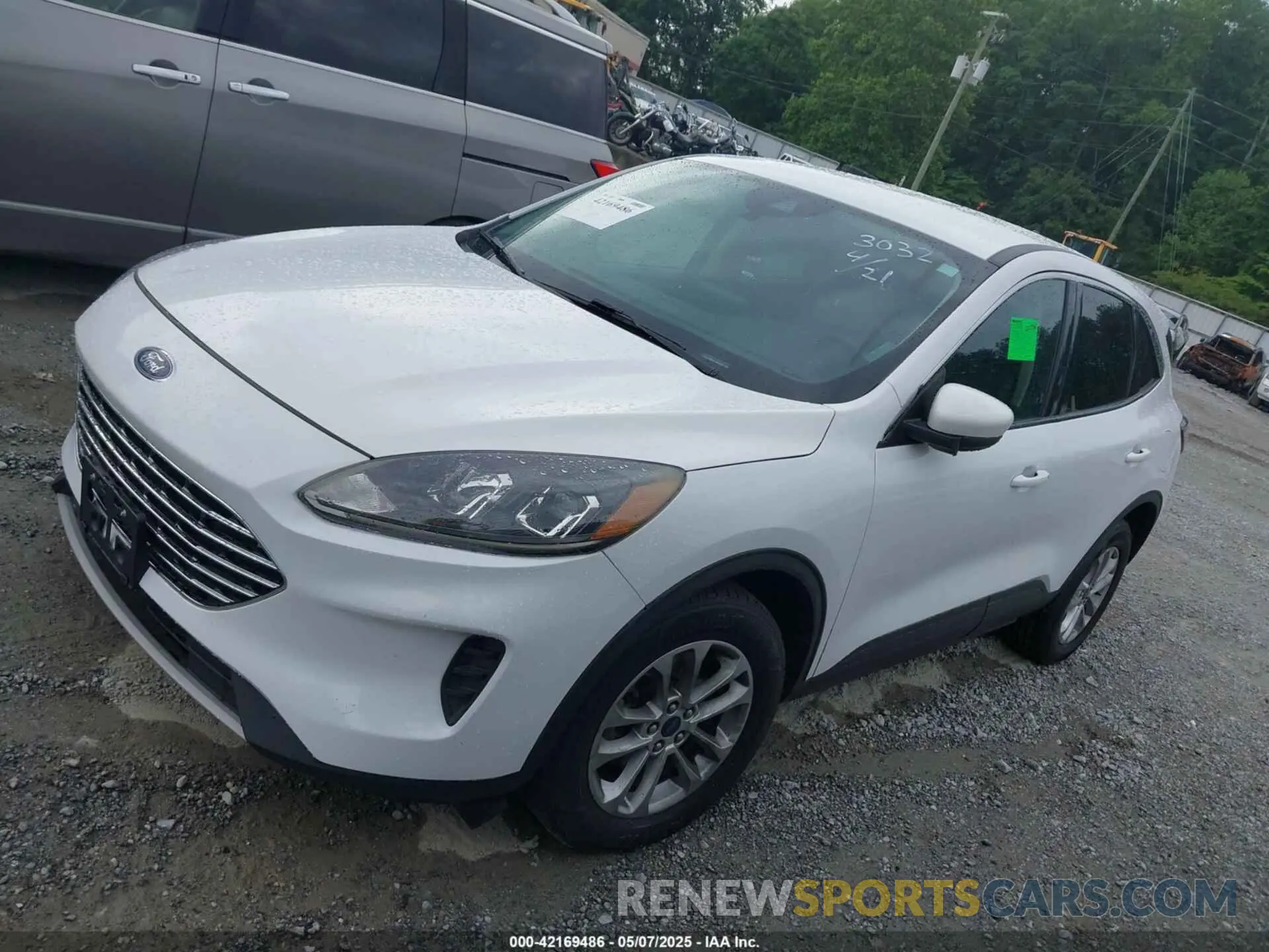 13 fotografías del automóvil dañado 1FMCU9G63LUB83032 FORD ESCAPE 2020