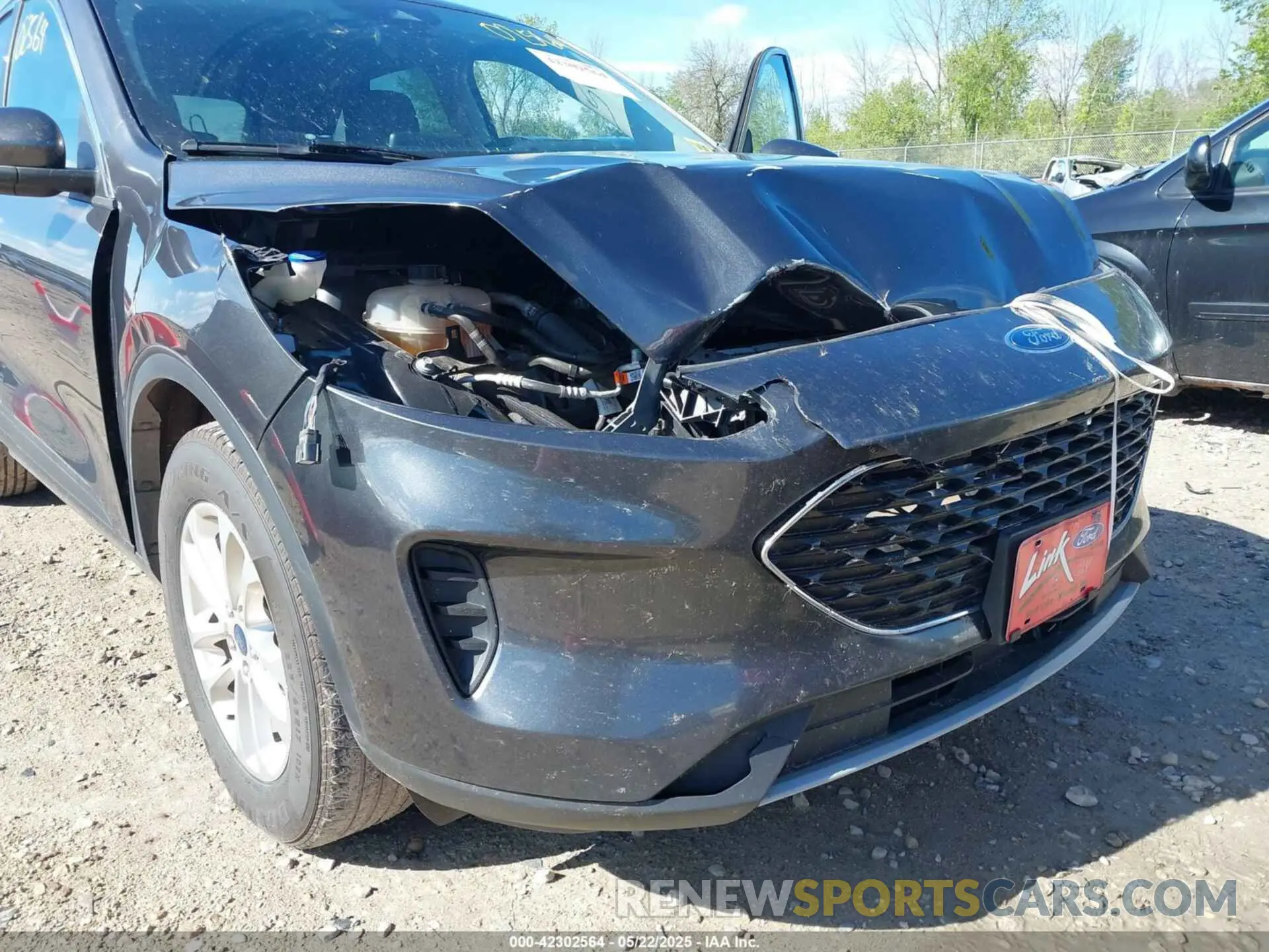 6 fotografías del automóvil dañado 1FMCU9G63LUC13520 FORD ESCAPE 2020