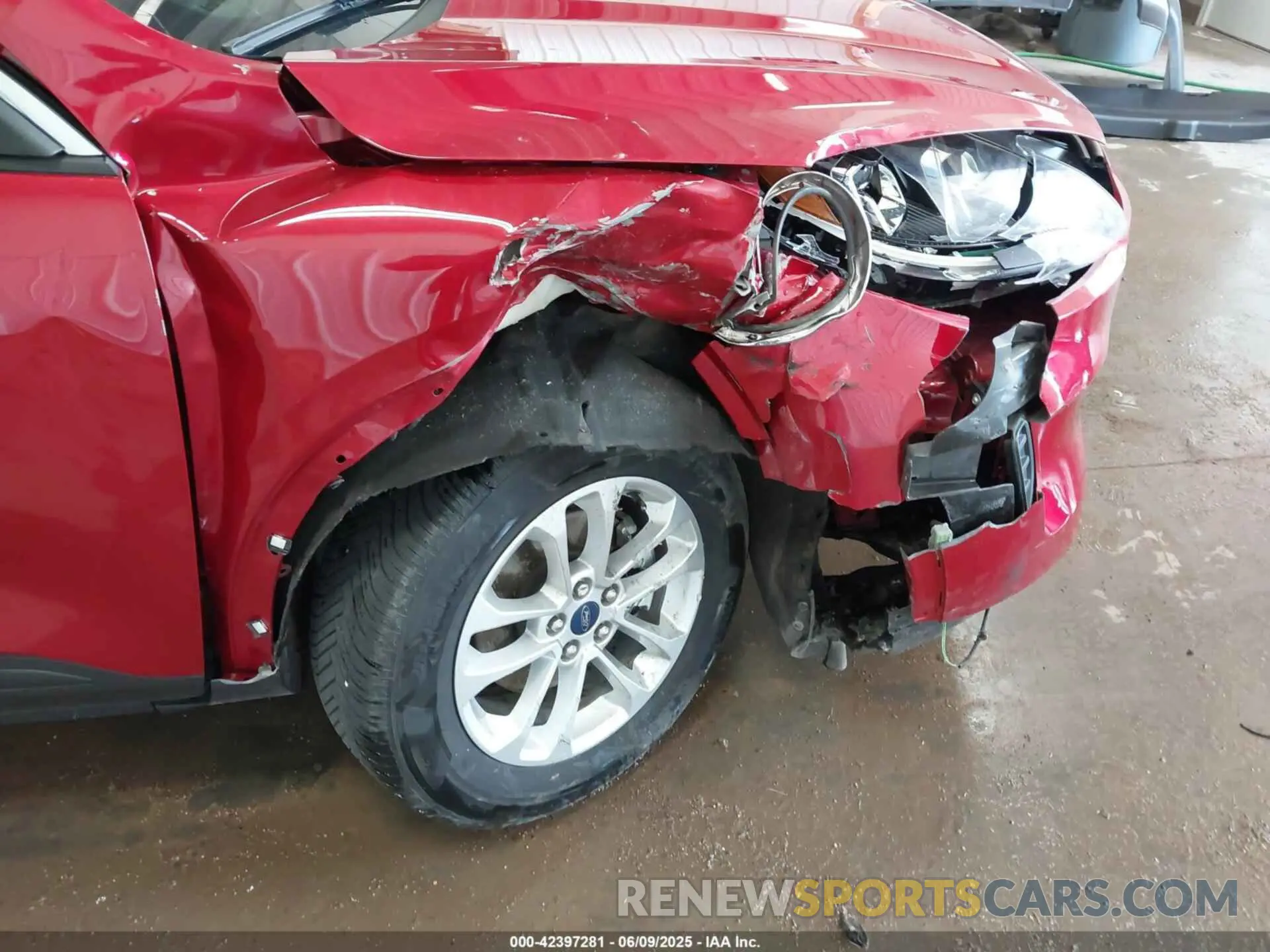 17 fotografías del automóvil dañado 1FMCU9G63LUC24081 FORD ESCAPE 2020