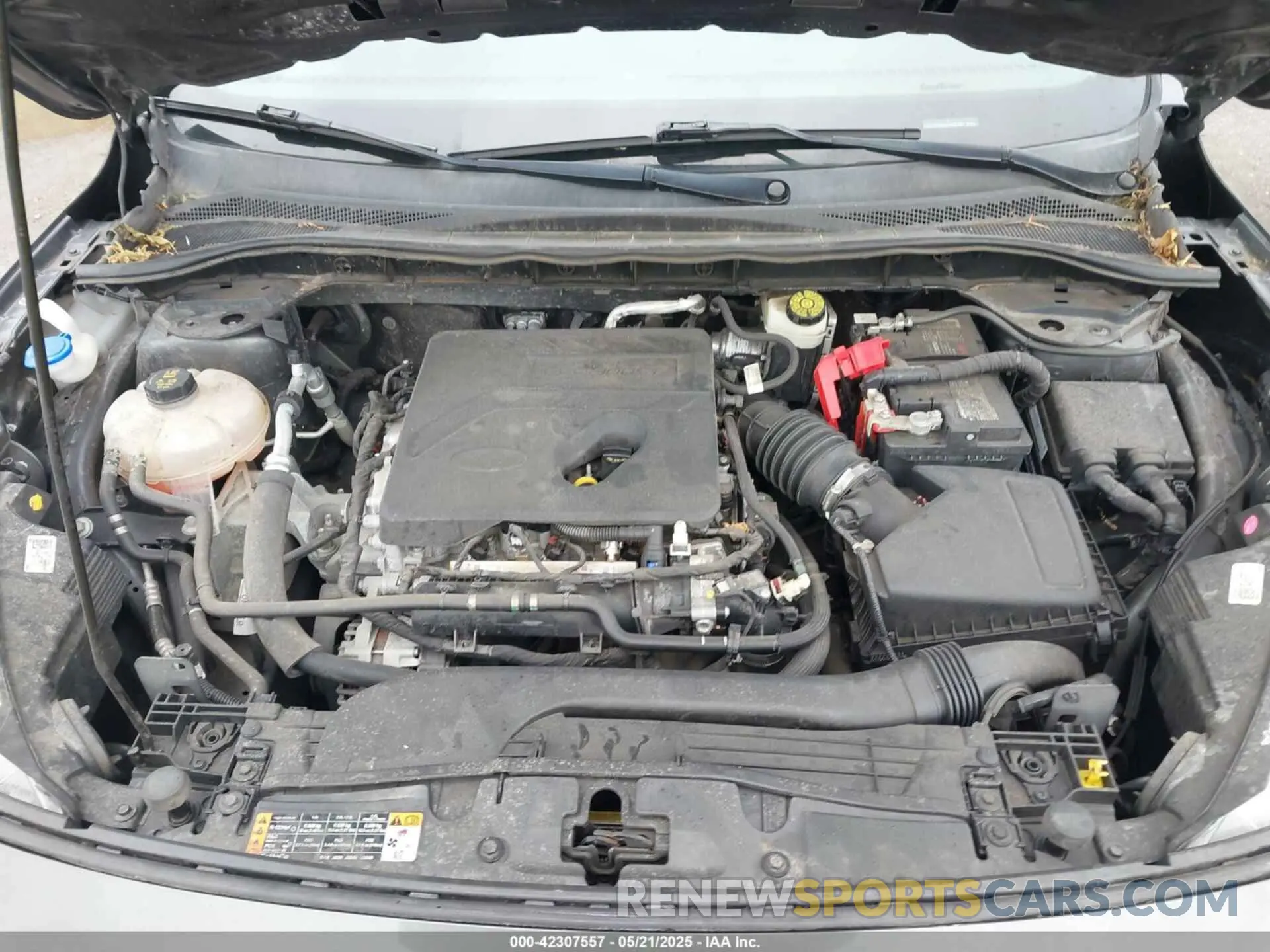 10 fotografías del automóvil dañado 1FMCU9G64LUA25167 FORD ESCAPE 2020