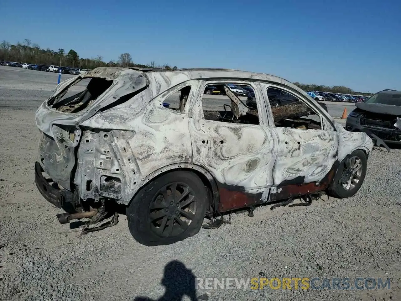 3 fotografías del automóvil dañado 1FMCU9G64LUA69587 FORD ESCAPE 2020