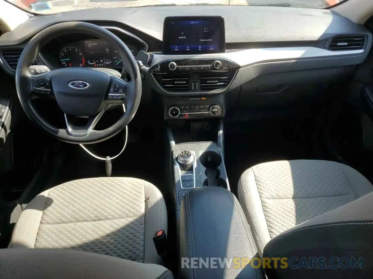 8 fotografías del automóvil dañado 1FMCU9G64LUA71632 FORD ESCAPE 2020