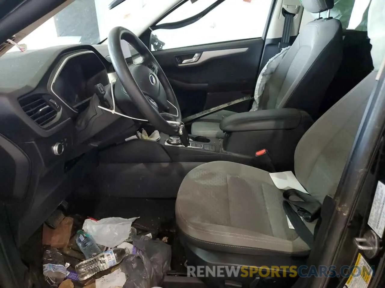 7 fotografías del automóvil dañado 1FMCU9G64LUA73381 FORD ESCAPE 2020