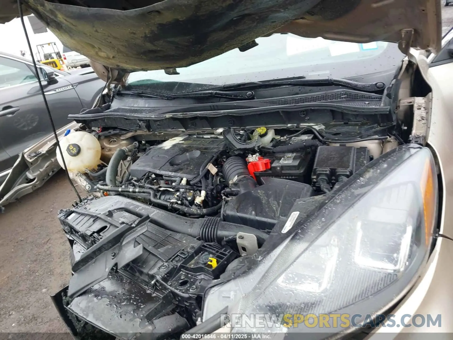 10 fotografías del automóvil dañado 1FMCU9G64LUA98197 FORD ESCAPE 2020