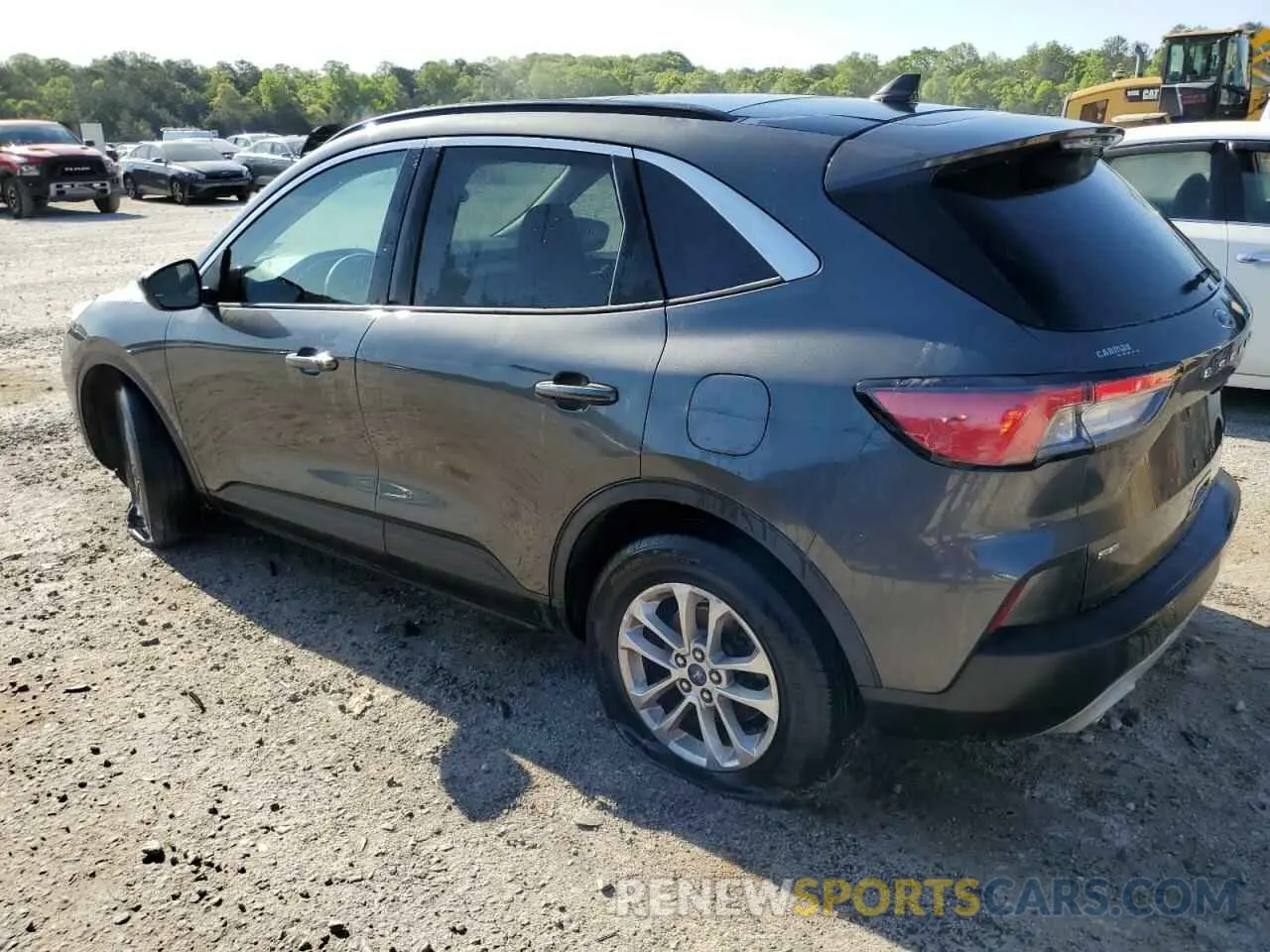 2 fotografías del automóvil dañado 1FMCU9G64LUB22983 FORD ESCAPE 2020