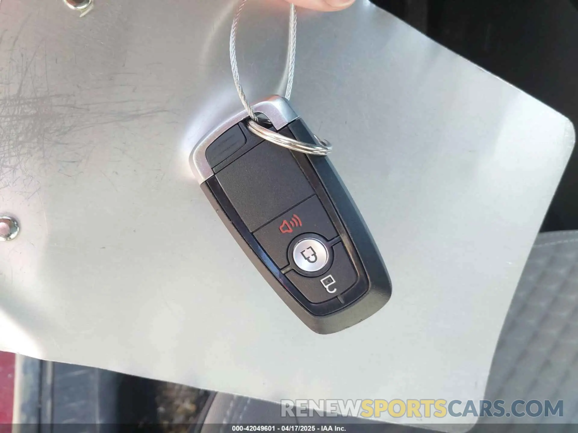 11 fotografías del automóvil dañado 1FMCU9G64LUB29416 FORD ESCAPE 2020