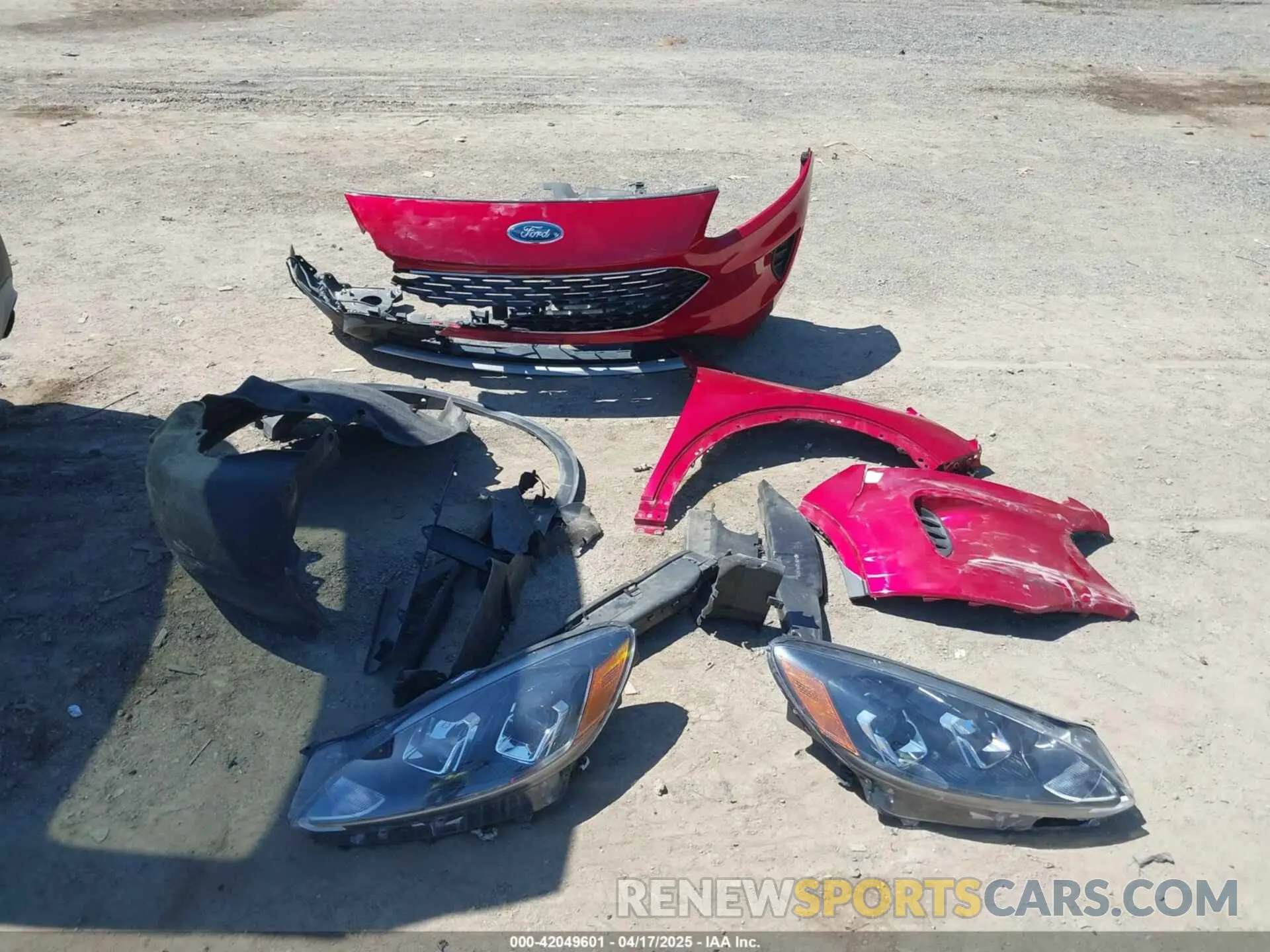 12 fotografías del automóvil dañado 1FMCU9G64LUB29416 FORD ESCAPE 2020