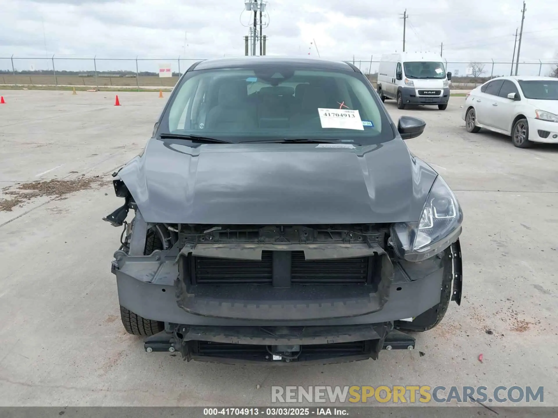12 fotografías del automóvil dañado 1FMCU9G64LUB85887 FORD ESCAPE 2020